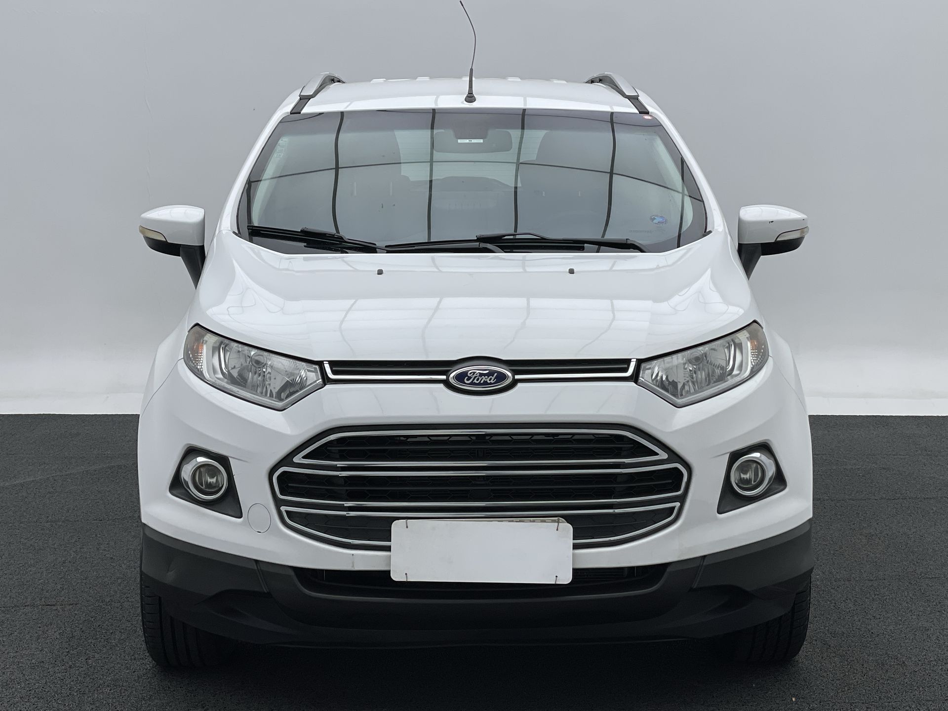 EcoSport TITANIUM 2.0 16V Flex 5p Aut.