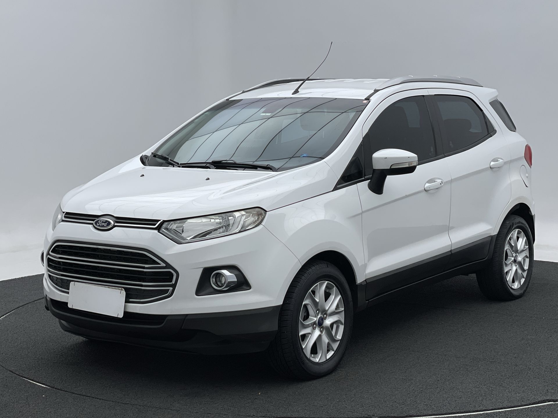 EcoSport TITANIUM 2.0 16V Flex 5p Aut.