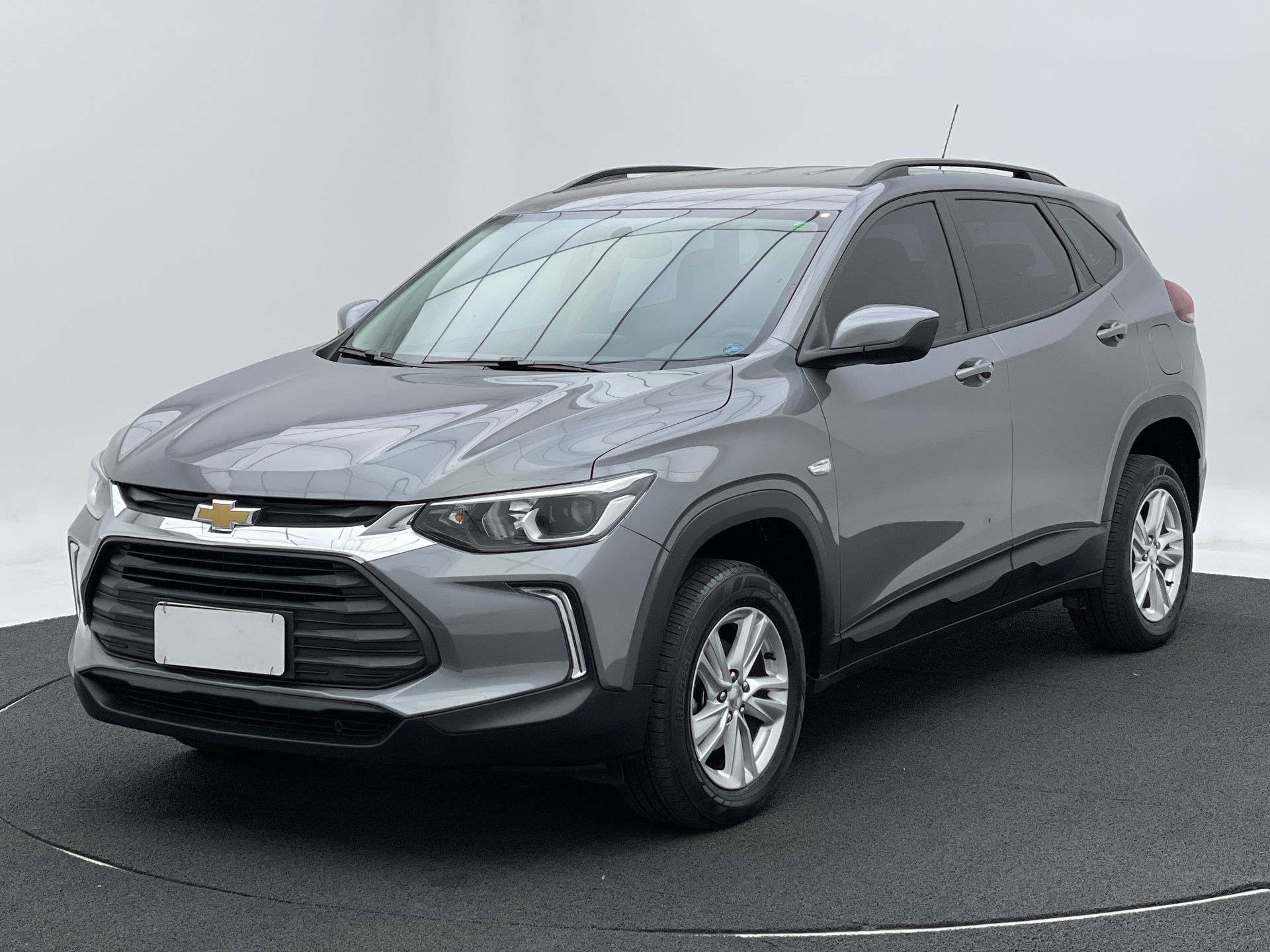 TRACKER LT 1.0 Turbo 12V Flex Aut.
