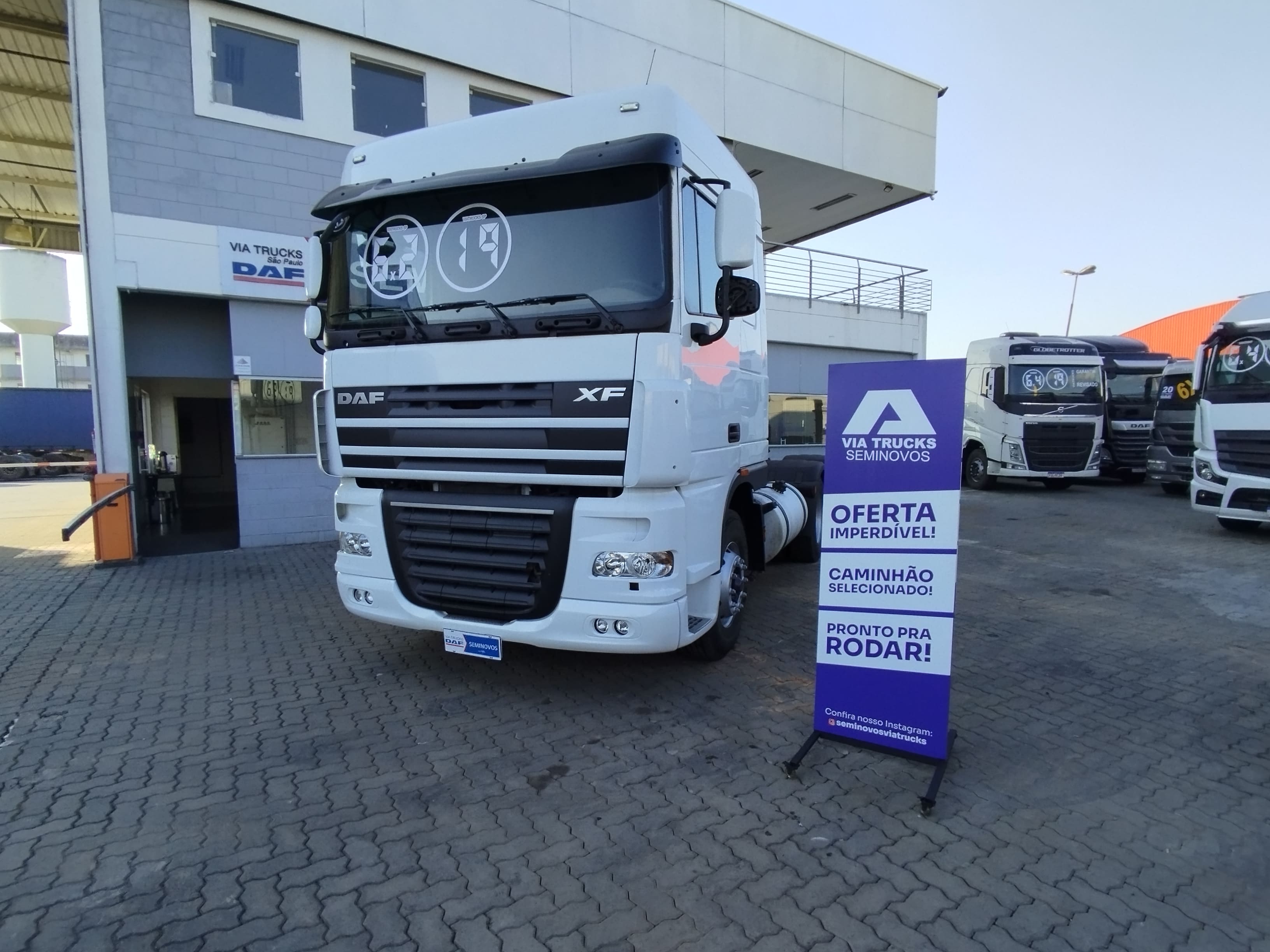 XF 105 FTS 460 6x2 (diesel)(E5)