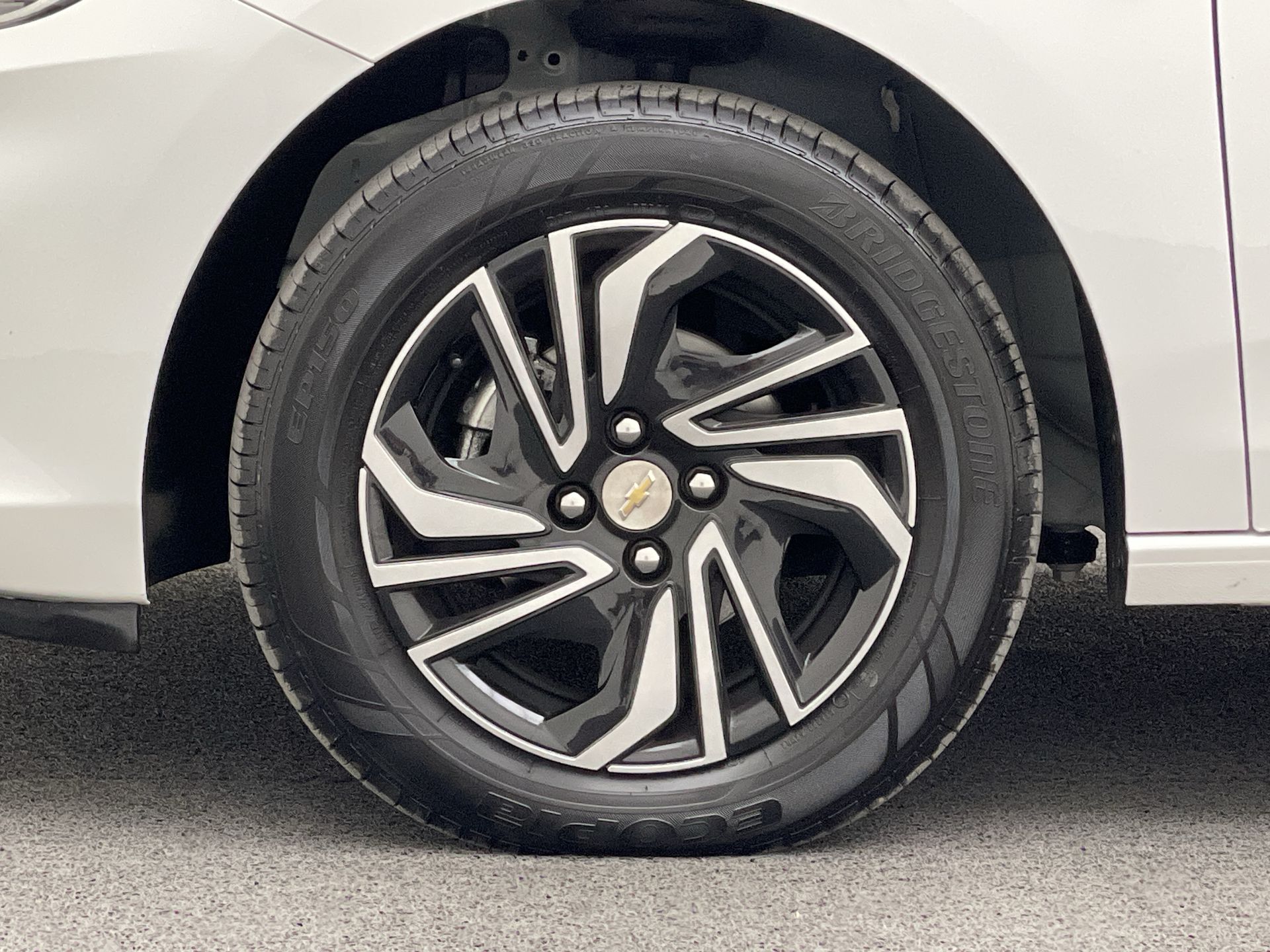 ONIX HATCH LT 1.0 12V TB Flex 5p Mec.