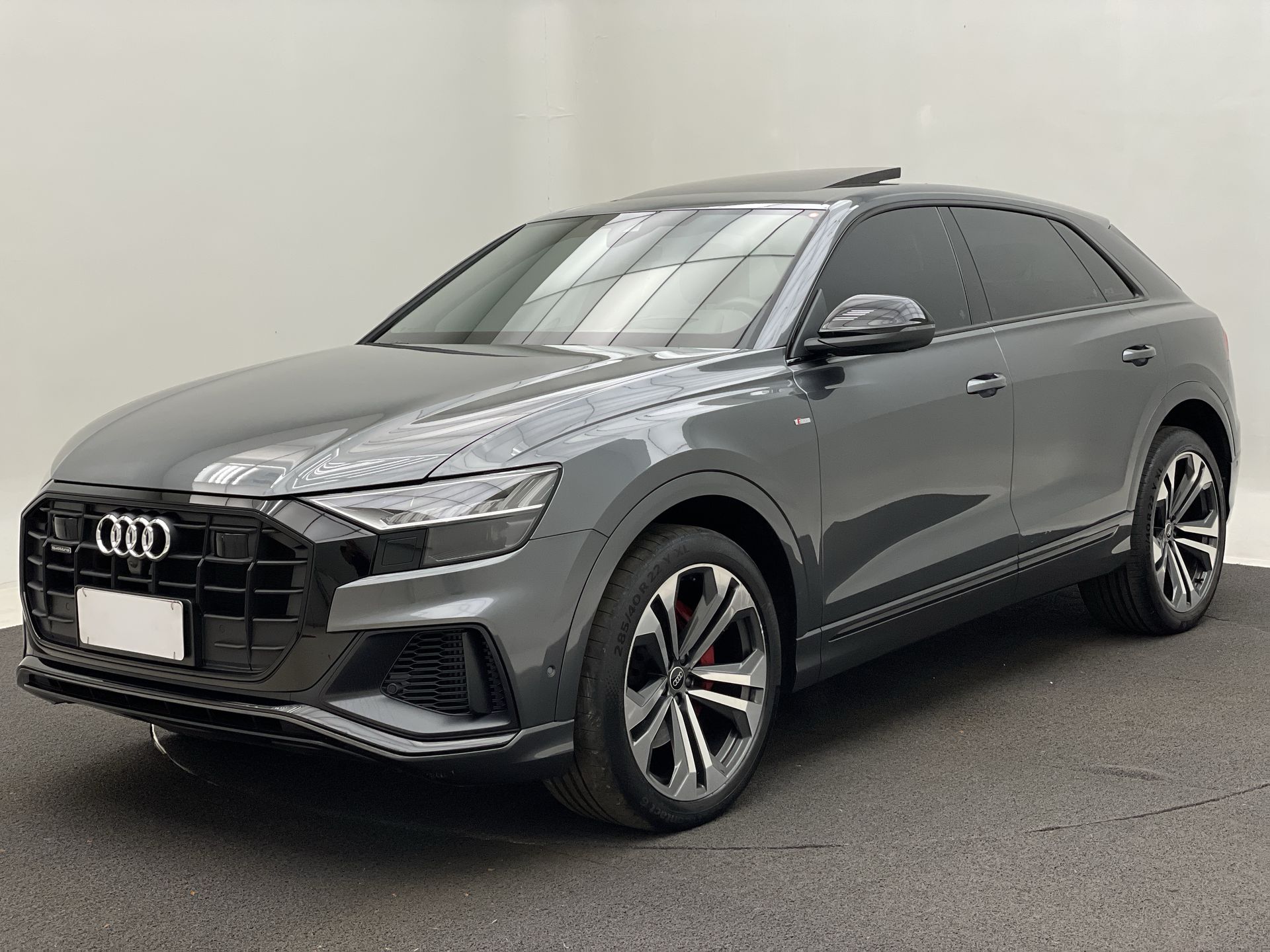 Q8 Perf.Black 3.0 TFSI Quat. S-tr.(Híb.)