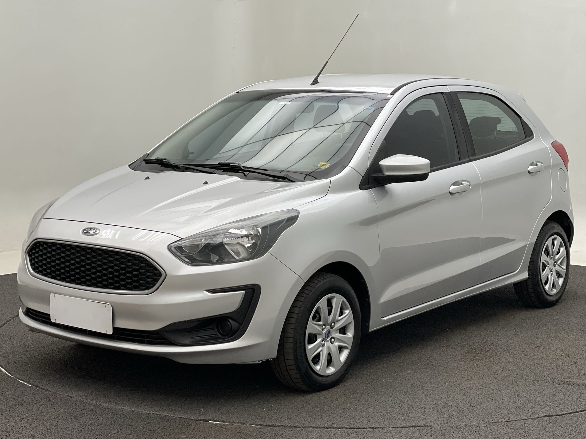 Ford-KA-Ka 1.0 SE/SE Plus TiVCT Flex 5p