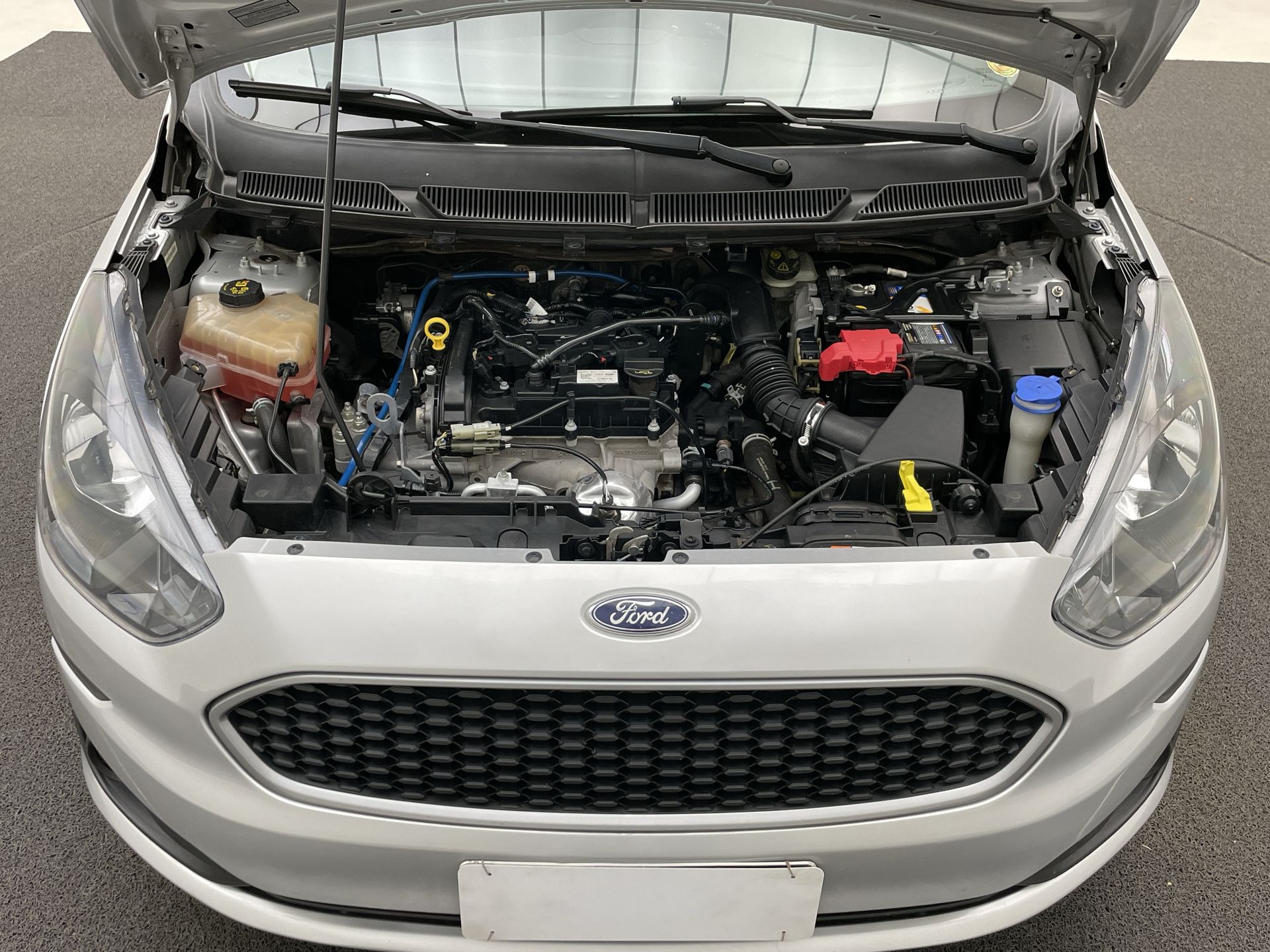 Ford-KA-Ka 1.0 SE/SE Plus TiVCT Flex 5p