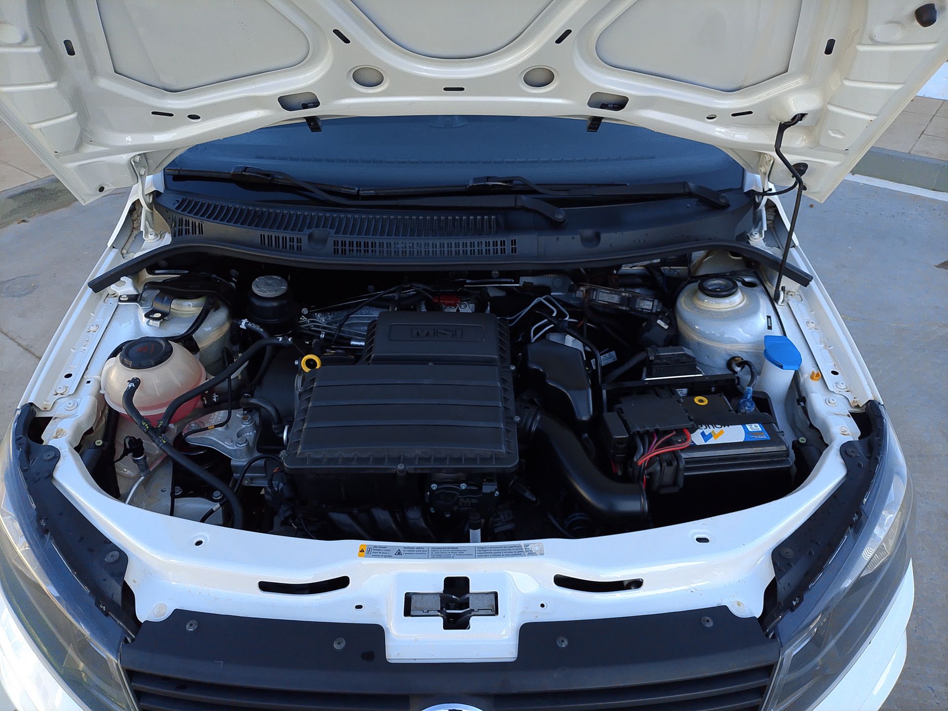 VW - Volkswagen-VOYAGE-VOYAGE 1.6 MSI Flex 16V 4p Aut.