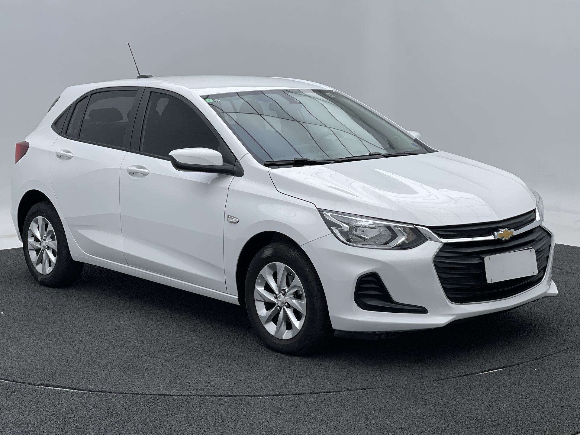 GM - Chevrolet-ONIX-ONIX HATCH LT 1.0 12V Flex 5p Mec.