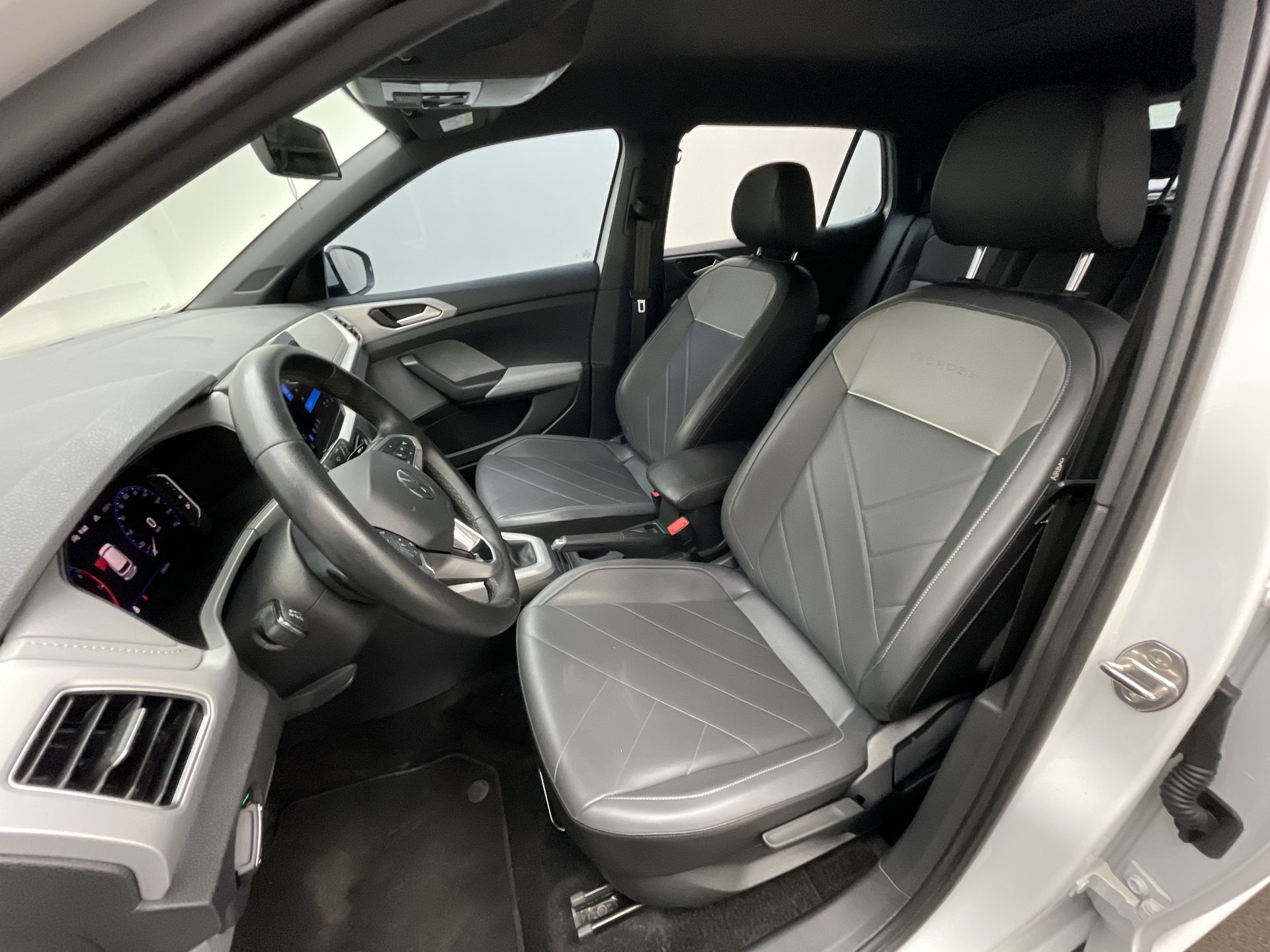 T-Cross Comfor. 200 TSI 1.0 Flex 5p Aut.