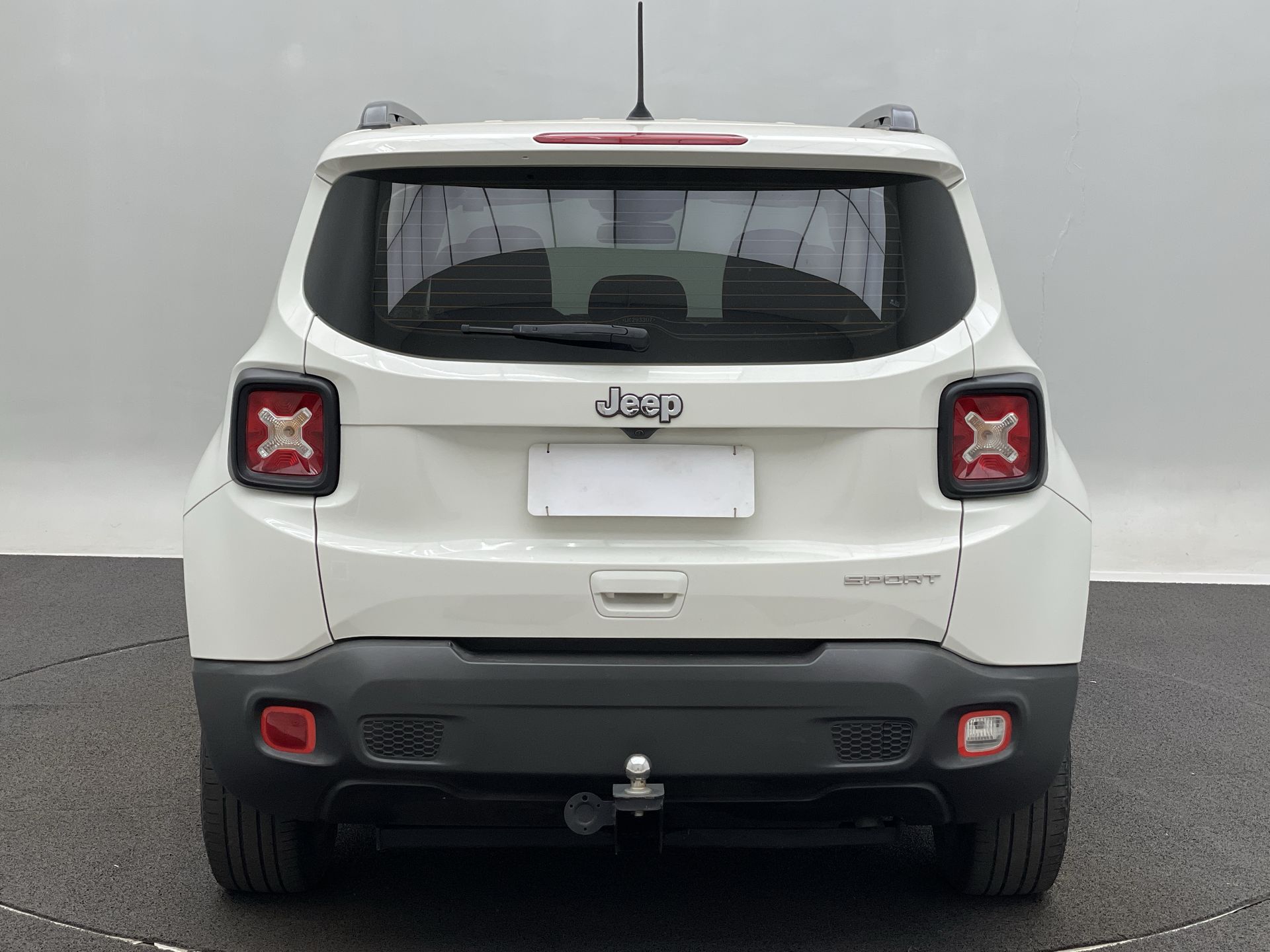 Renegade Sport 1.8 4x2 Flex 16V Aut.