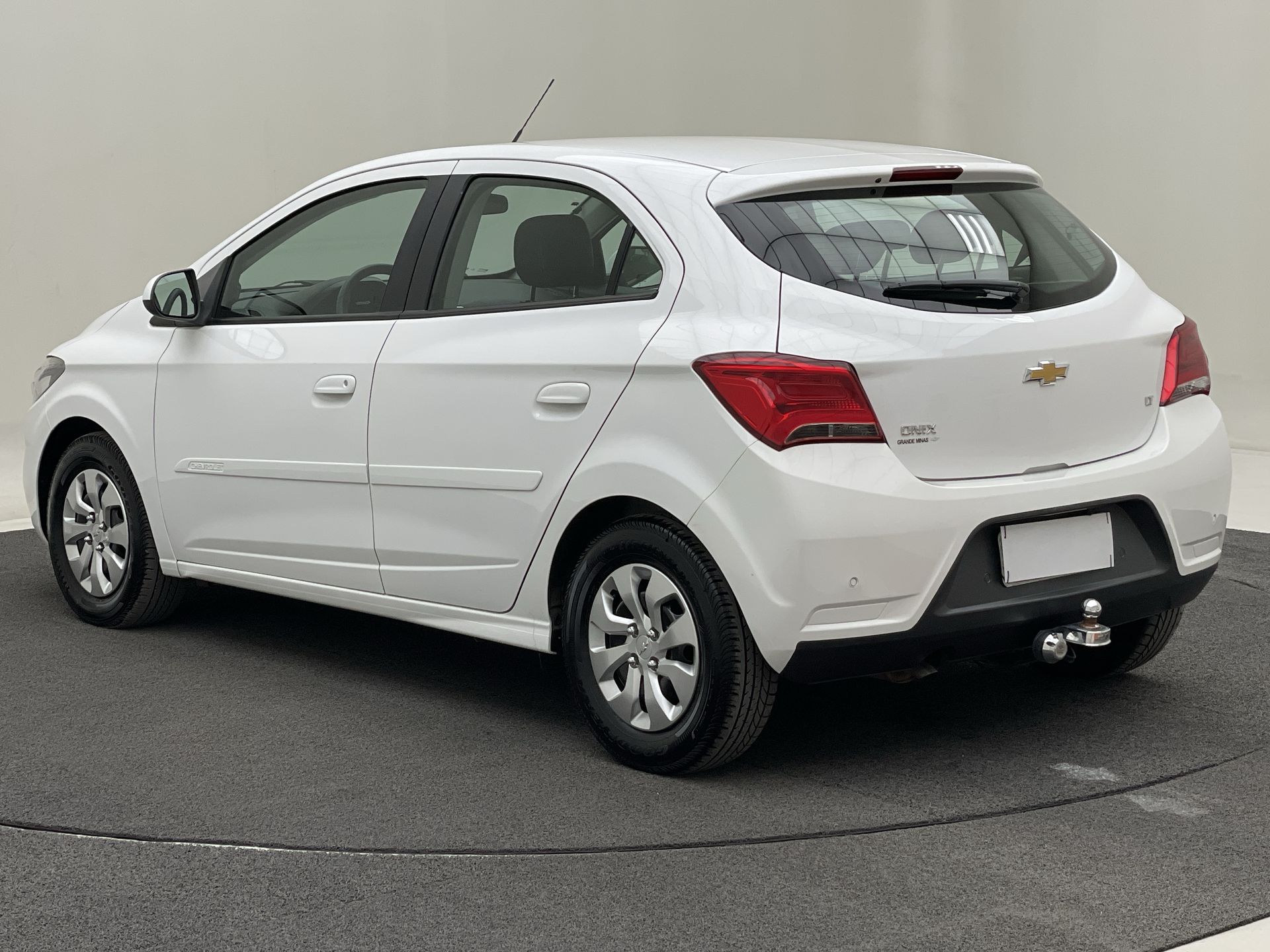 ONIX HATCH LT 1.0 8V FlexPower 5p Mec.