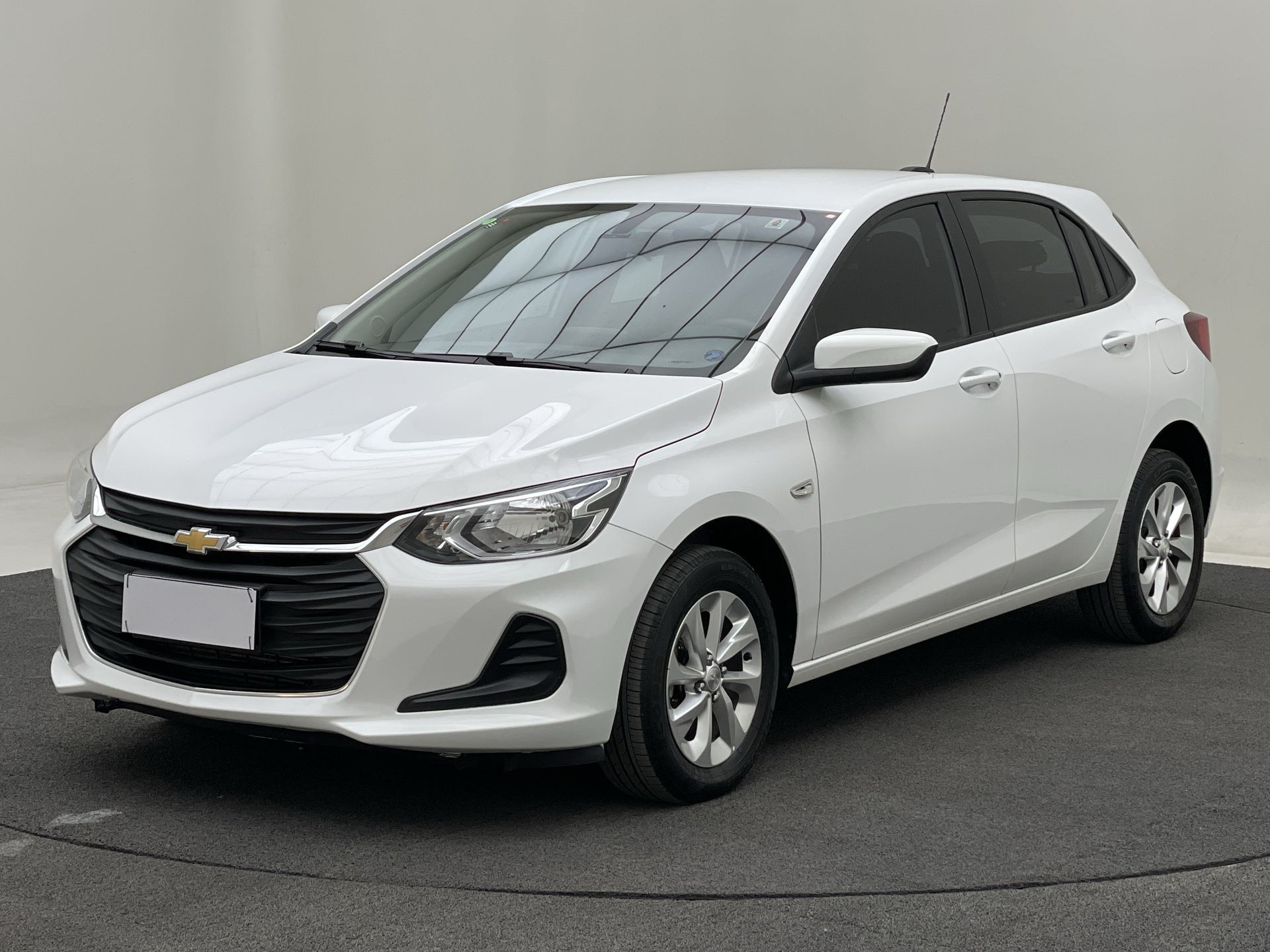 ONIX HATCH LT 1.0 12V Flex 5p Mec.