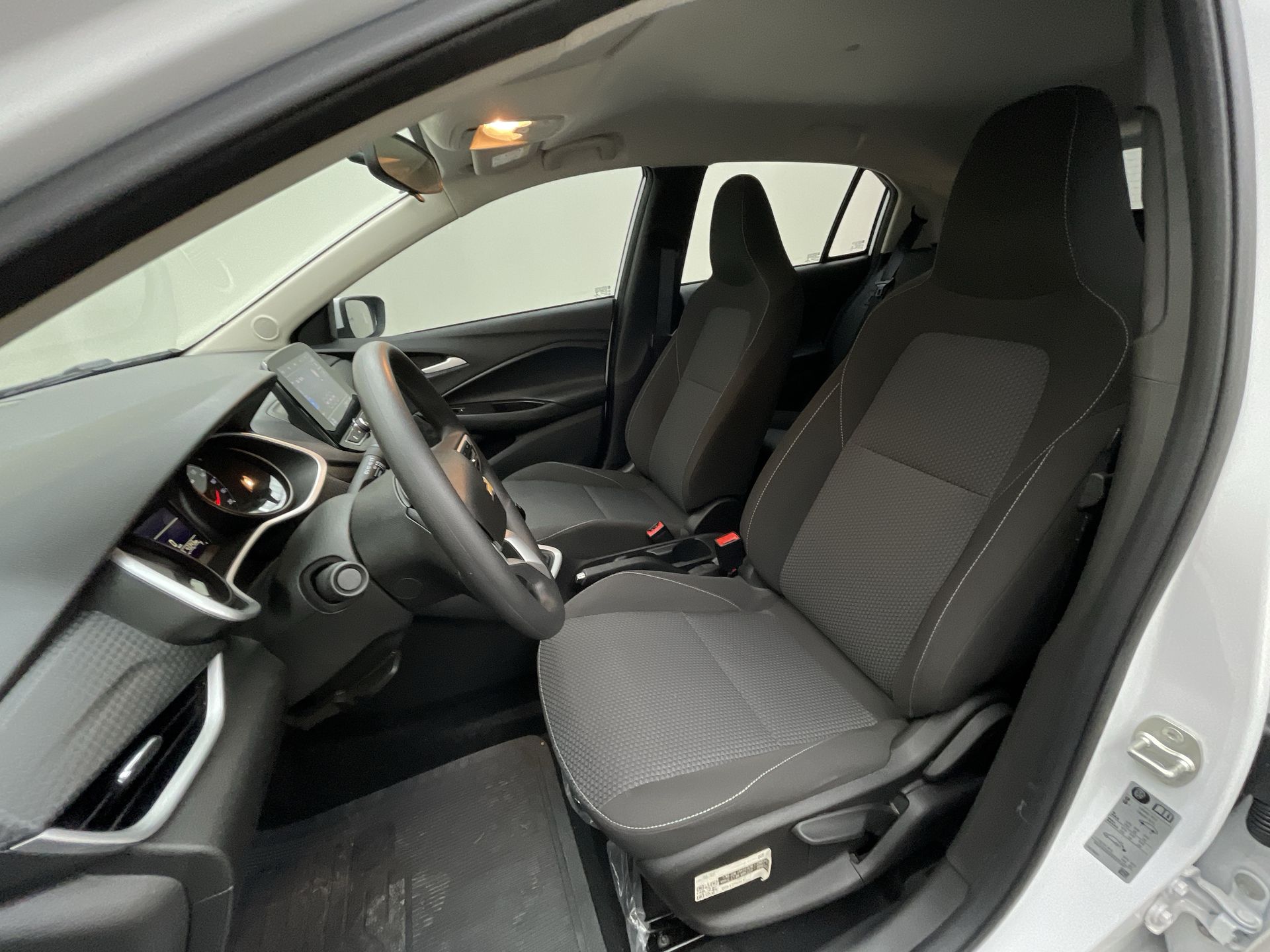 ONIX HATCH LT 1.0 12V Flex 5p Mec.