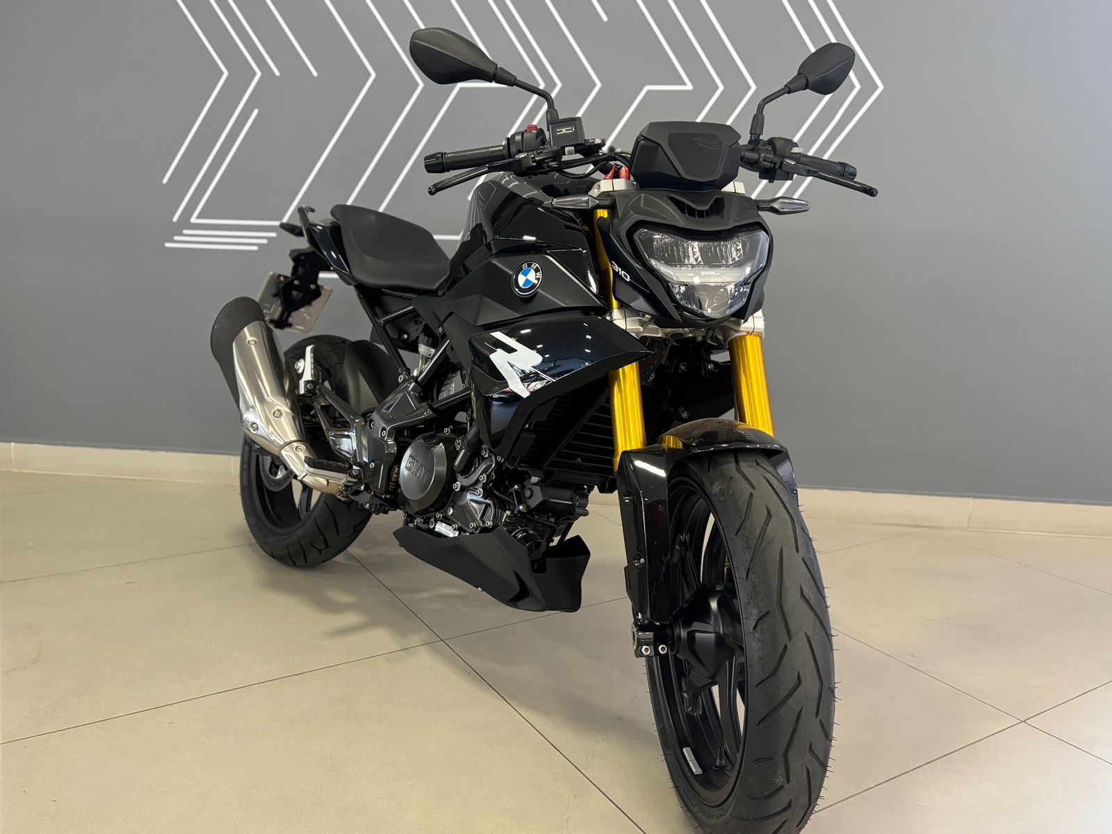 G 310 R