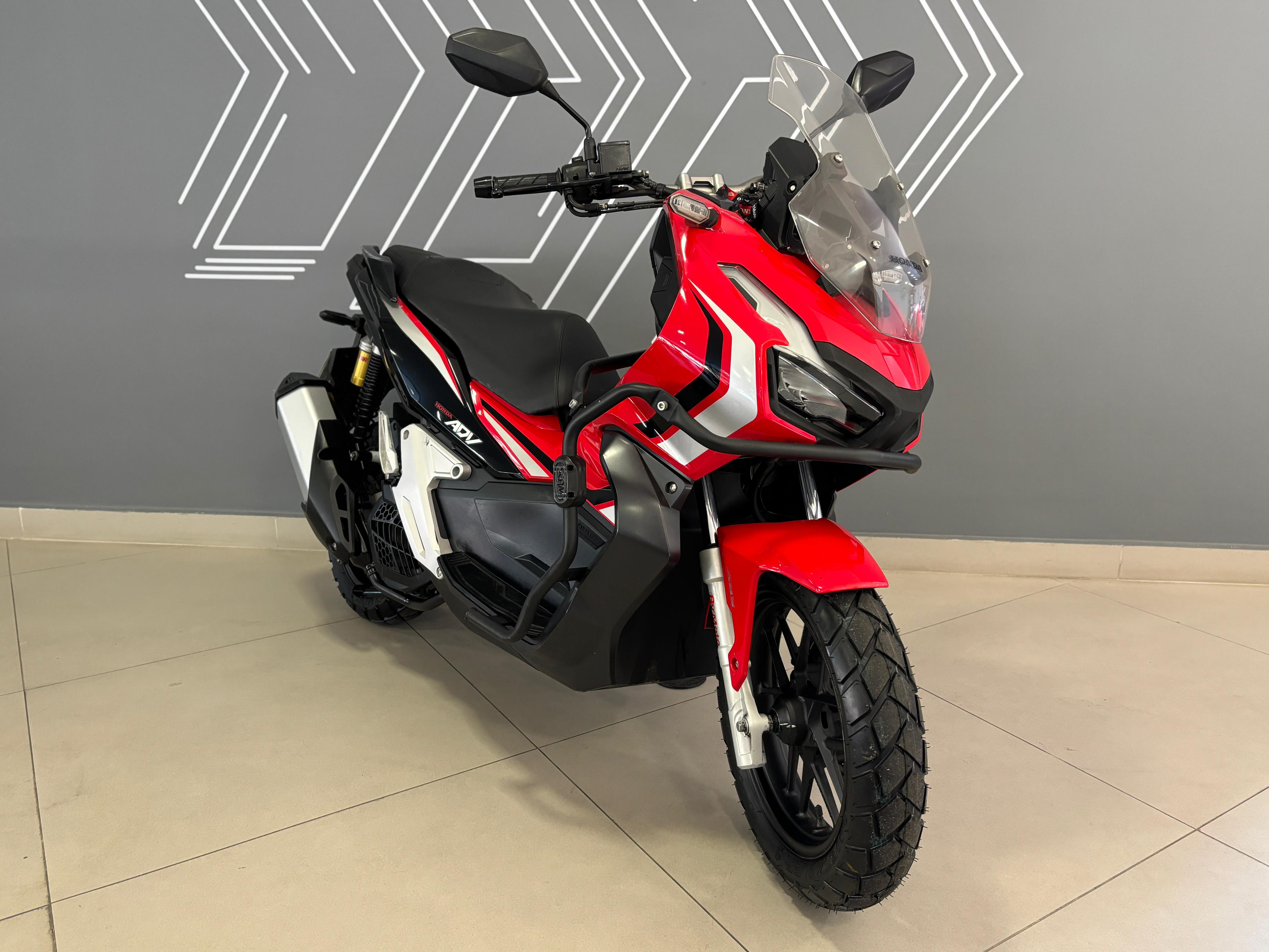 ADV 150