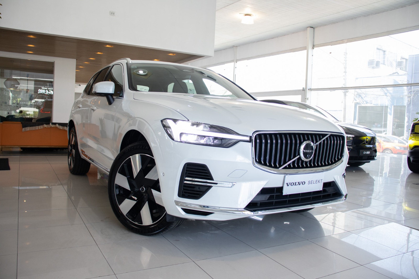 XC 60 T-8 Ultra 2.0 AWD (Híbrido)
