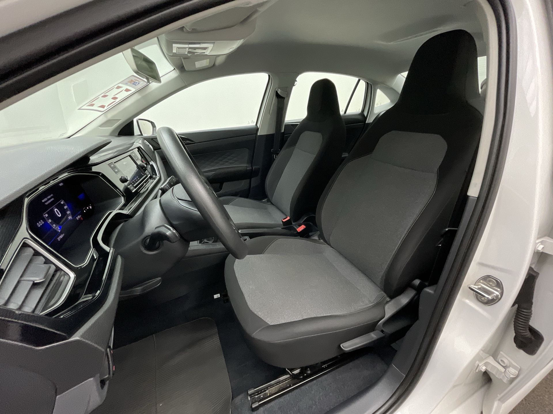 VIRTUS TSI 1.0 Flex 12V 4p Mec.