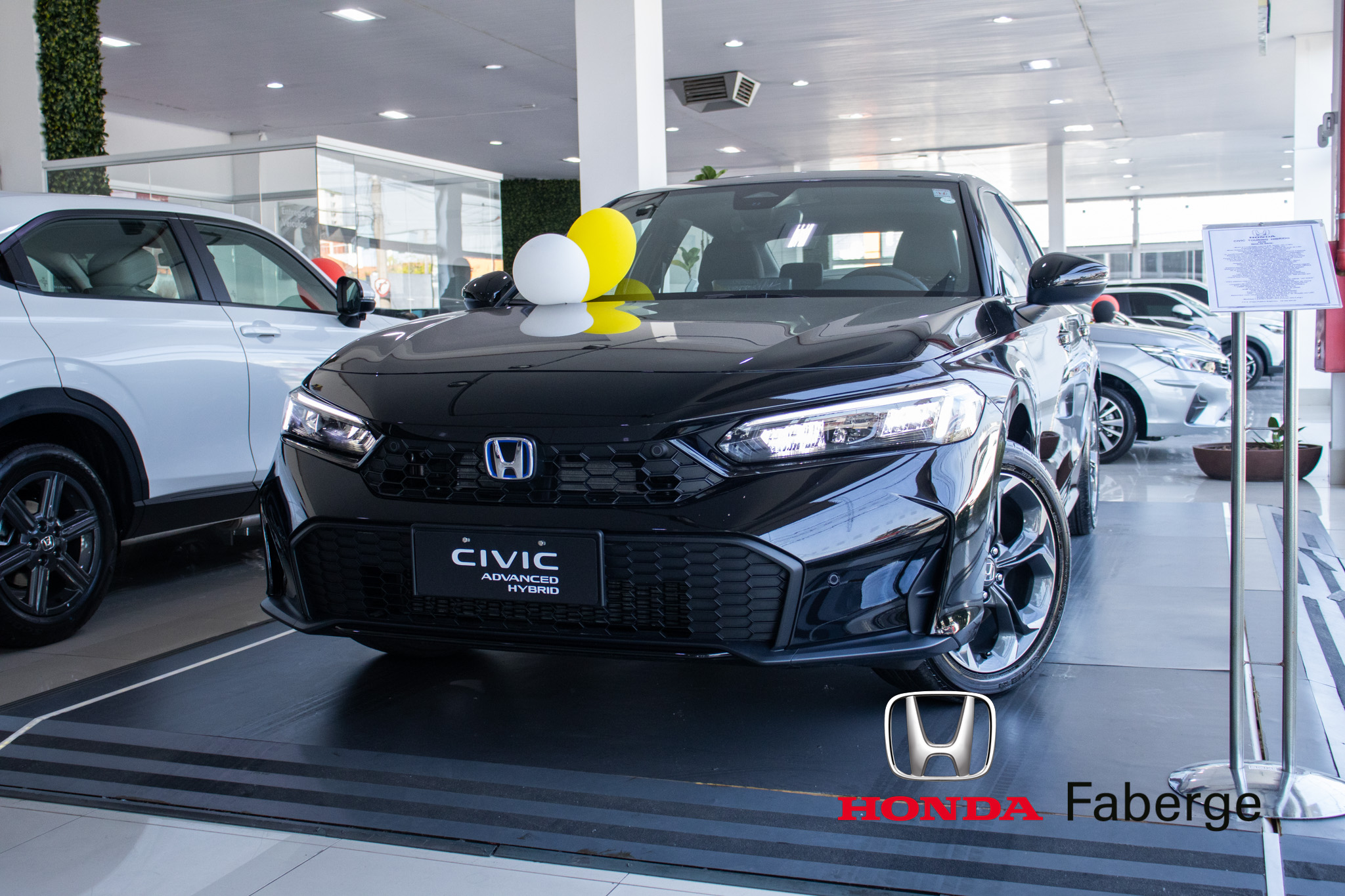 Civic Sed.Touring 2.0 16V Aut. (Híbrido)