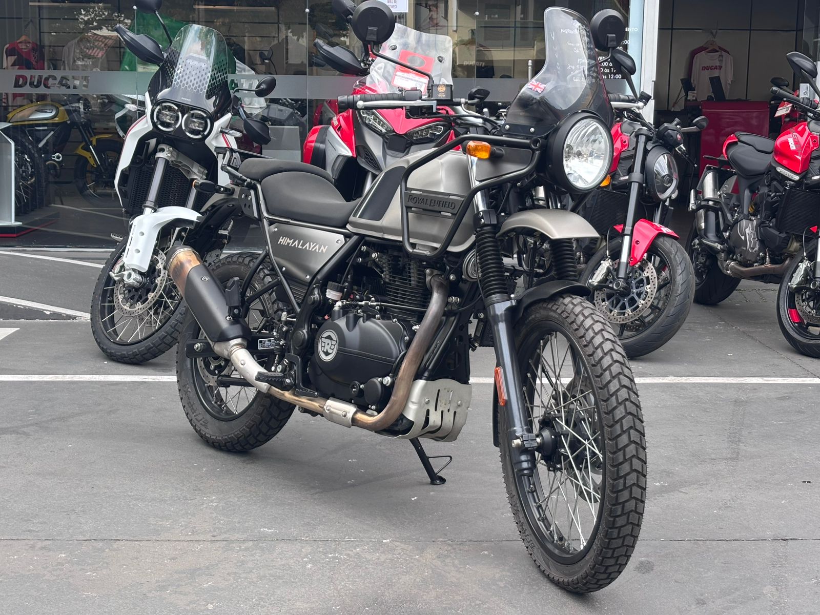 Himalayan 411 EFI