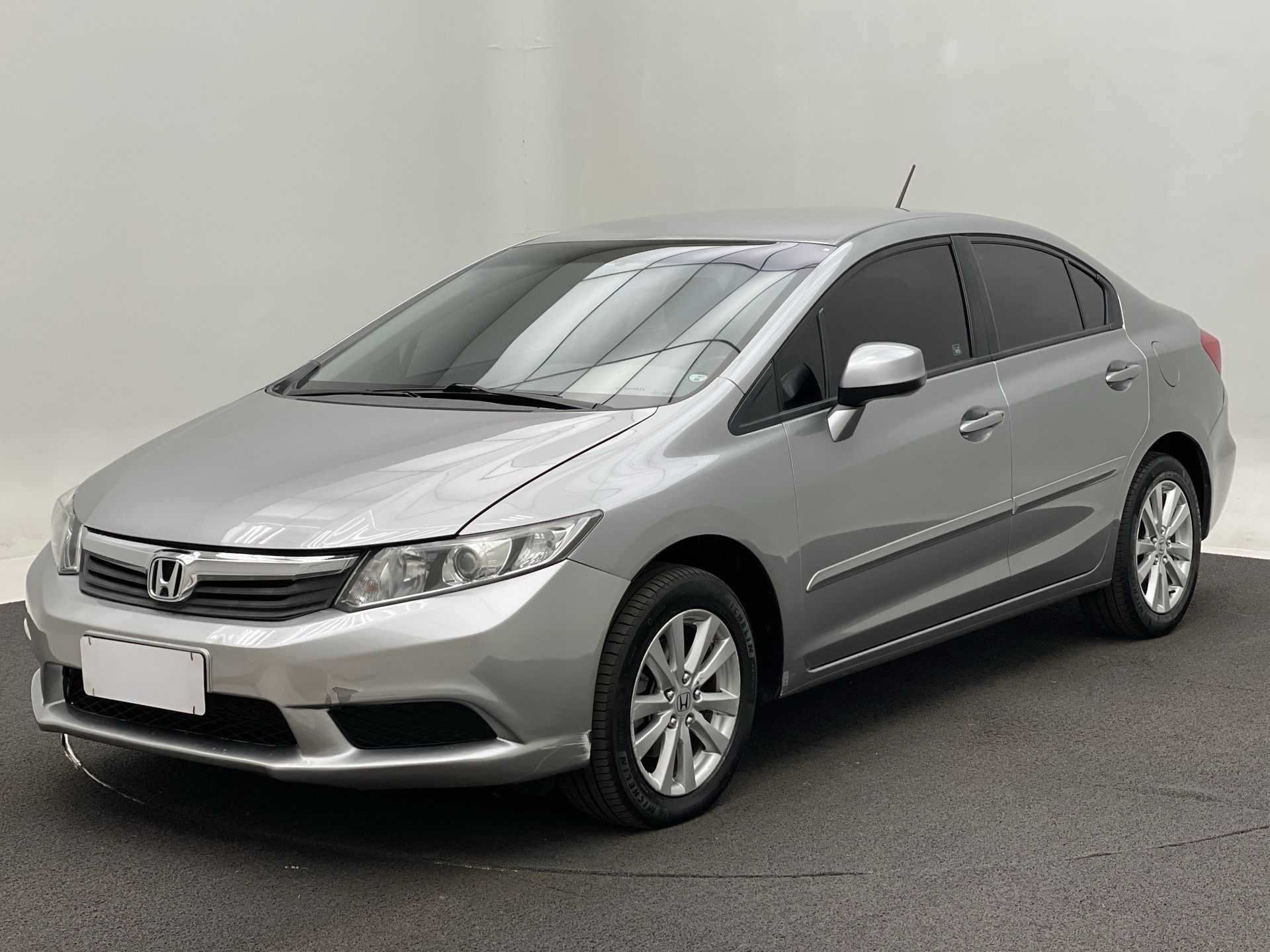 Civic Sedan LXS 1.8/1.8 Flex 16V Aut. 4p
