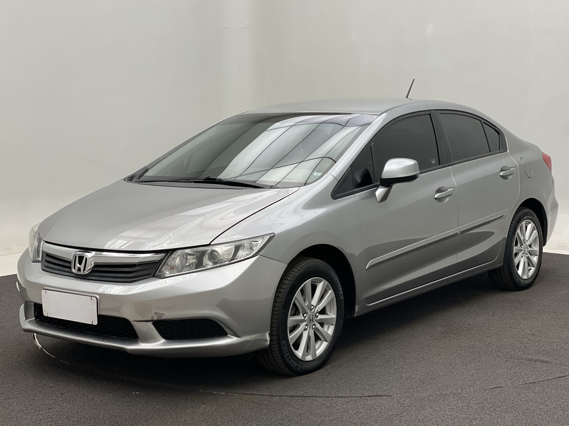 Civic Sedan LXS 1.8/1.8 Flex 16V Aut. 4p