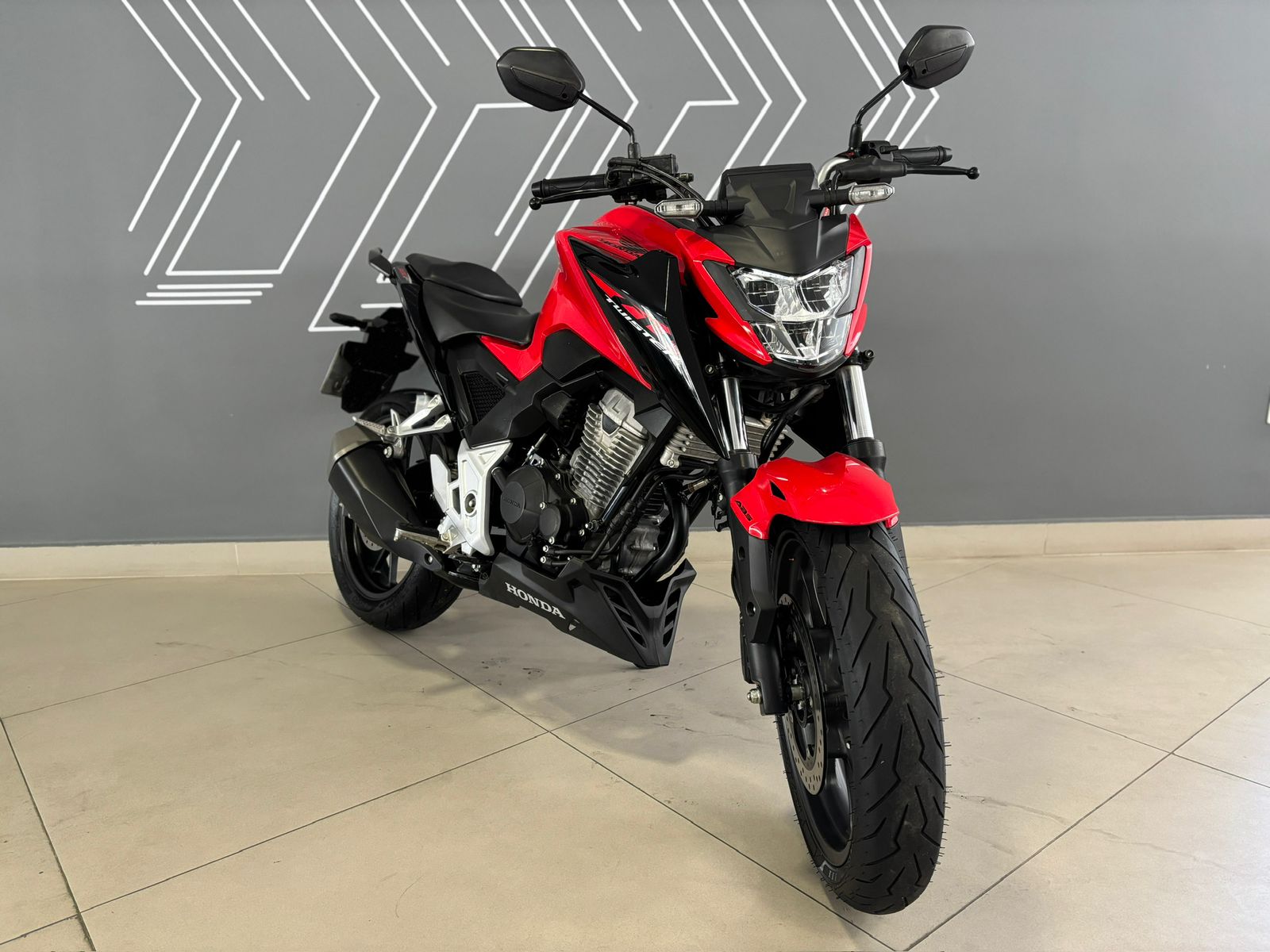 CB 300F Twister Flex