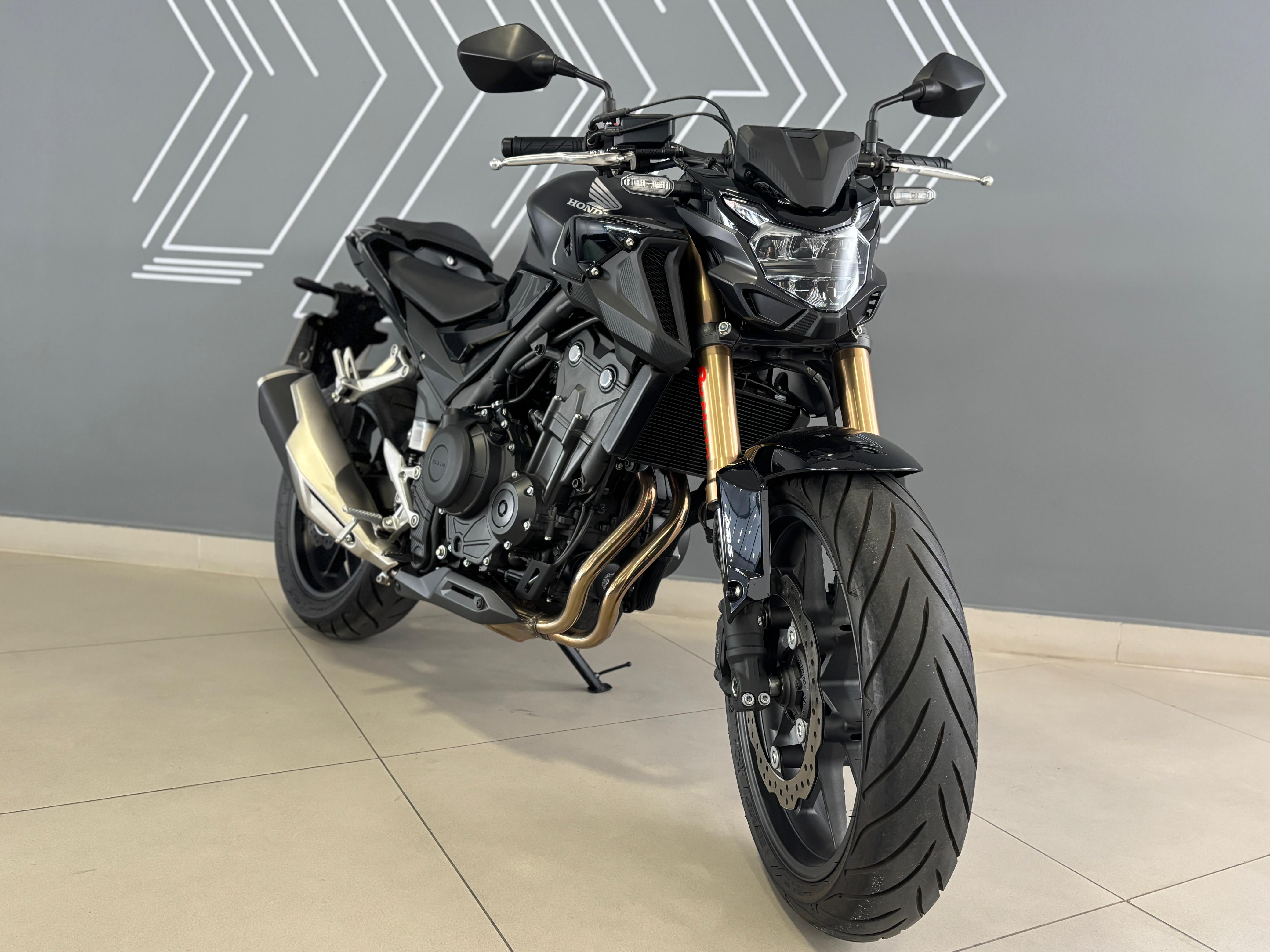 CB 500F