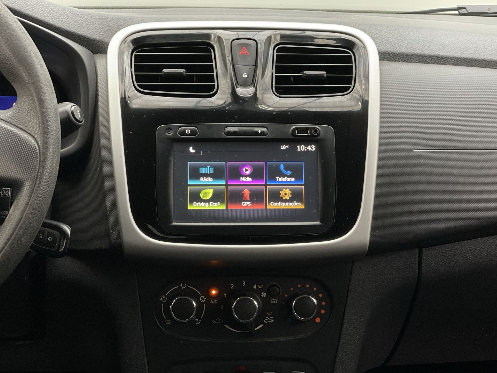Renault-SANDERO-SANDERO Expression Flex 1.6 16V 5p