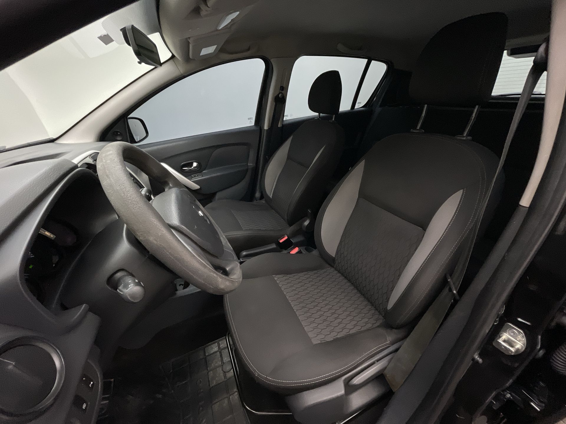Renault-SANDERO-SANDERO Expression Flex 1.6 16V 5p