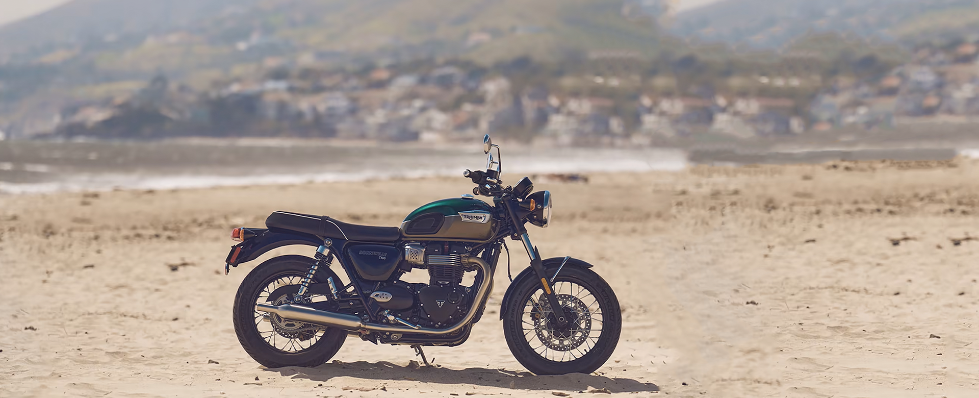 Bonneville T100