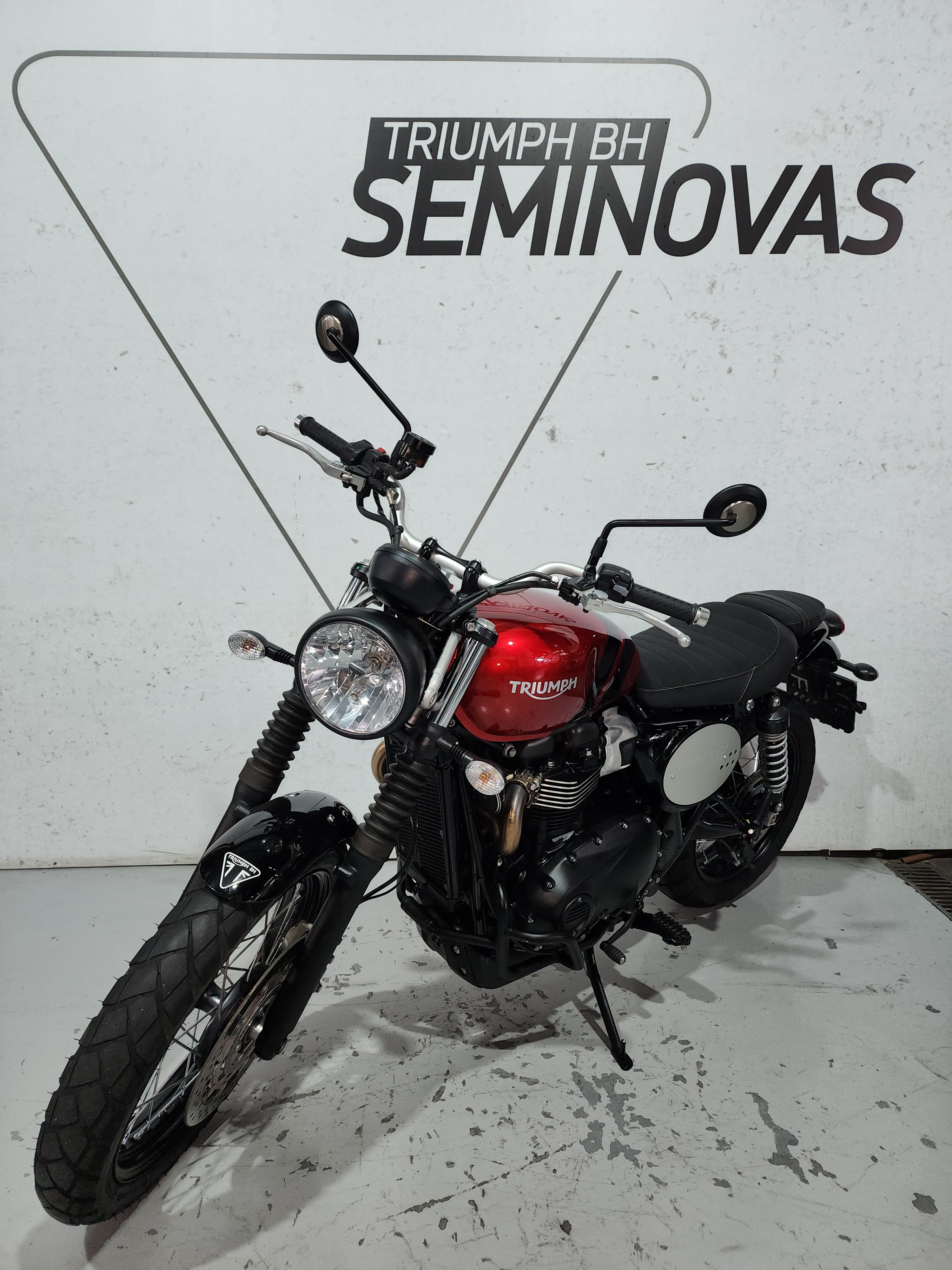 TRIUMPH-SCRAMBLER-SCRAMBLER 900cc