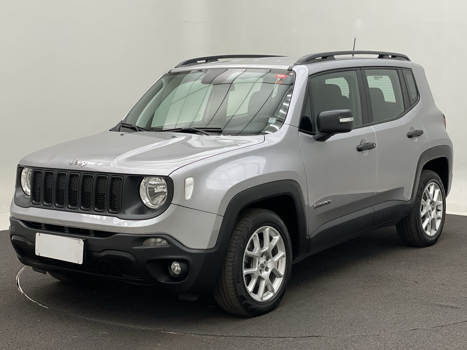 Renegade Sport 1.8 4x2 Flex 16V Aut.