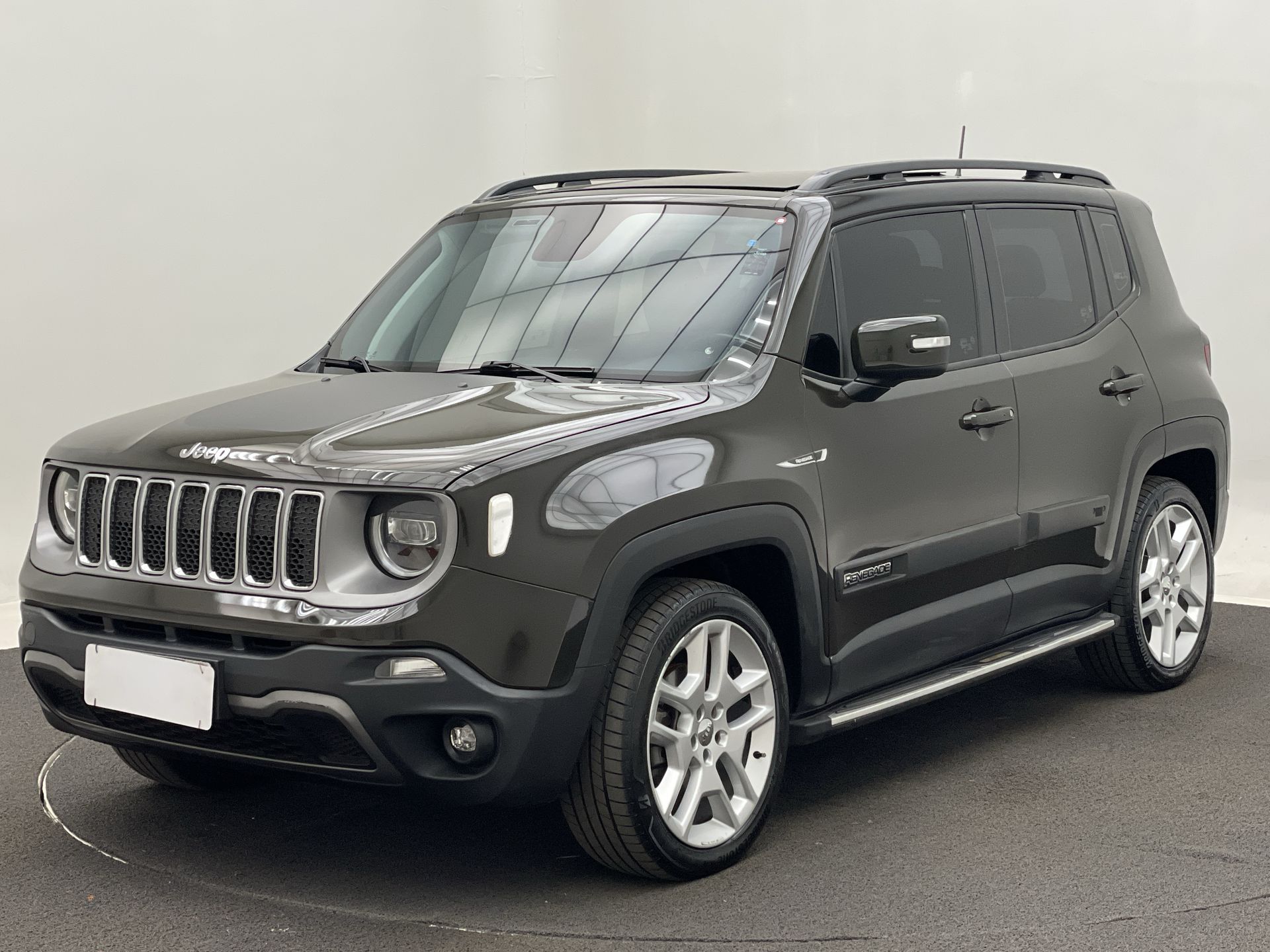Renegade Limited 1.8 4X2 Flex 16V Aut.