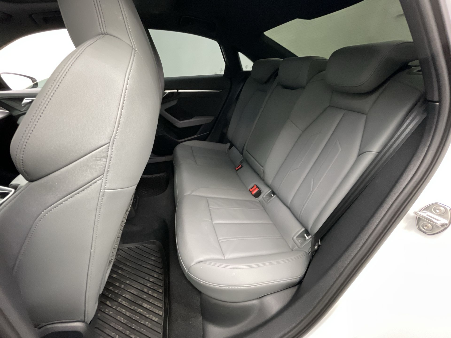 A3 Sed. Perform. Black 2.0 TFSI S-tronic