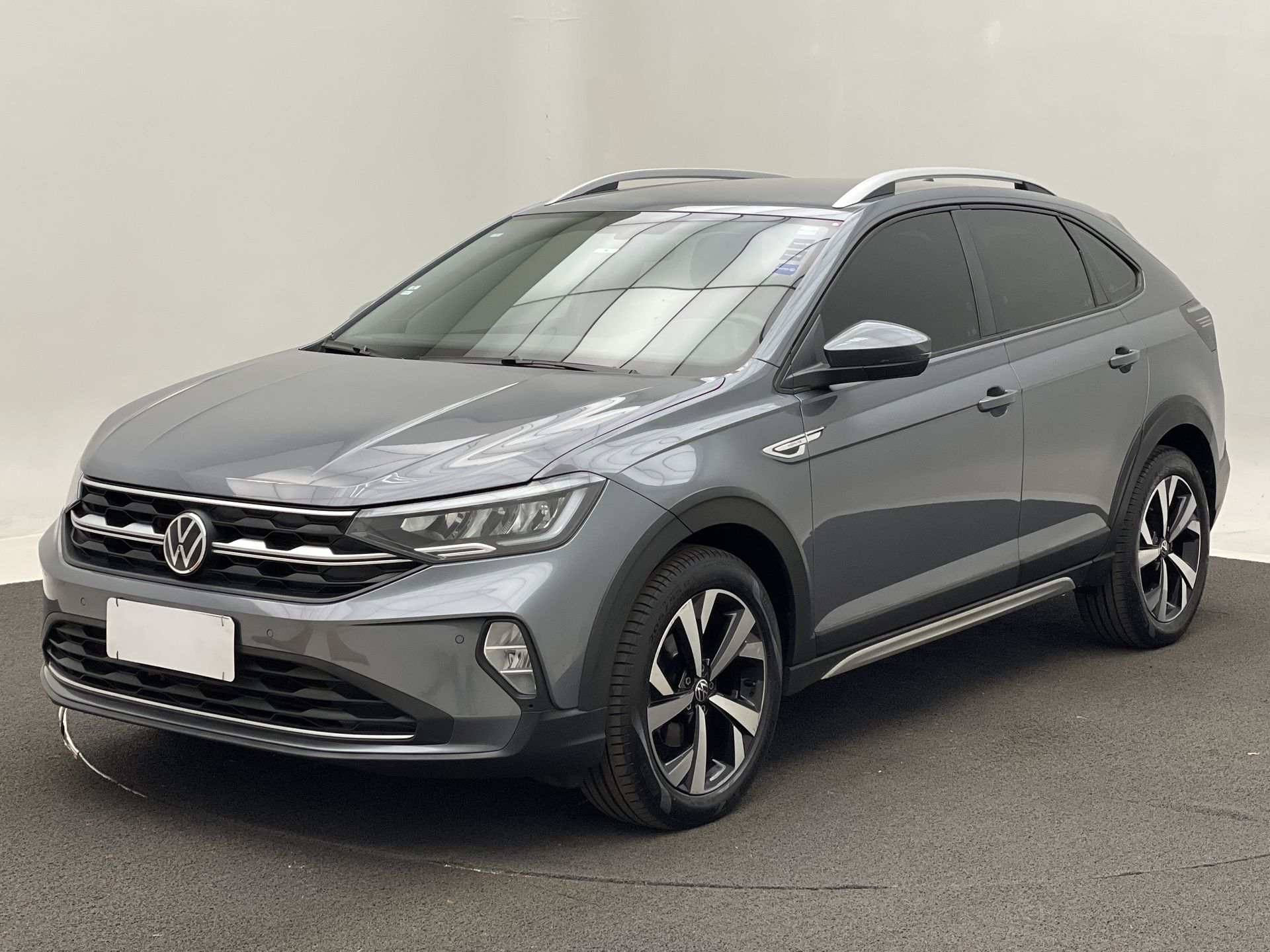 nivus highline 1.0 200 tsi flex aut.