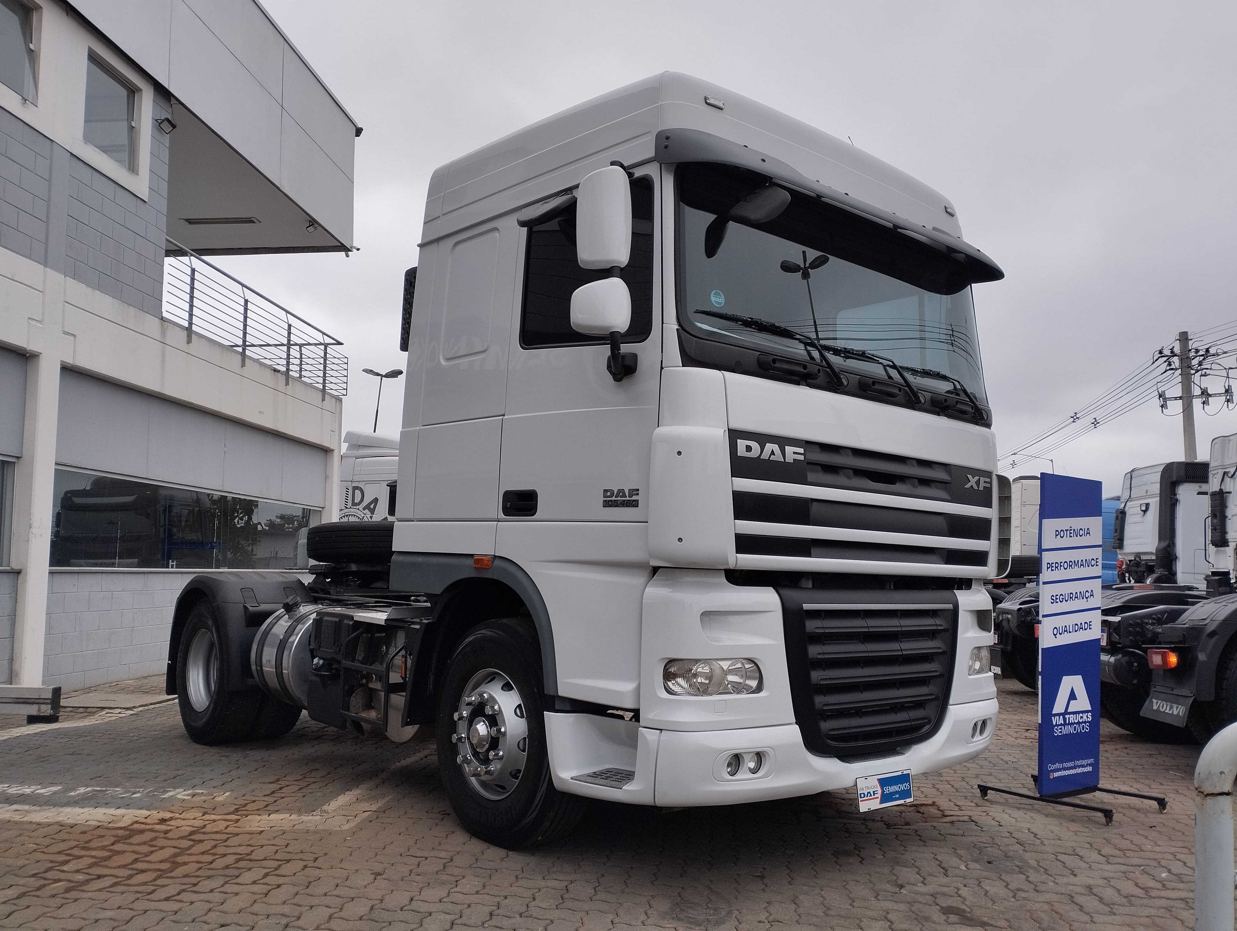DAF-XF-XF 105 FTS 460 6x2 (diesel)(E5)