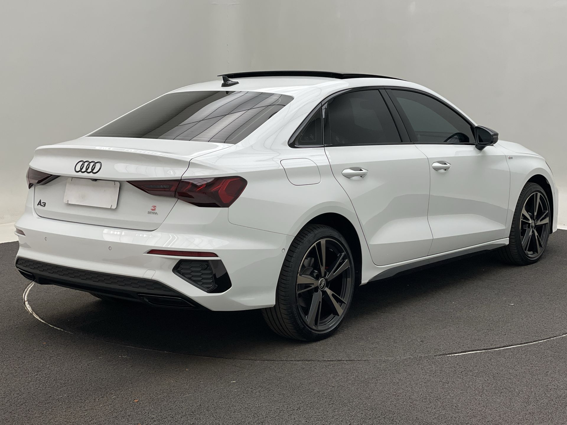 Audi-A3-A3 Sed.Perf. Black 2.0 TFSI S-tr. (Hib.)