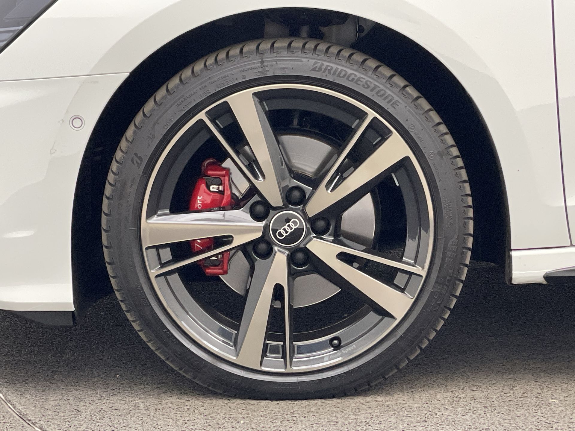 Audi-A3-A3 Sed.Perf. Black 2.0 TFSI S-tr. (Hib.)