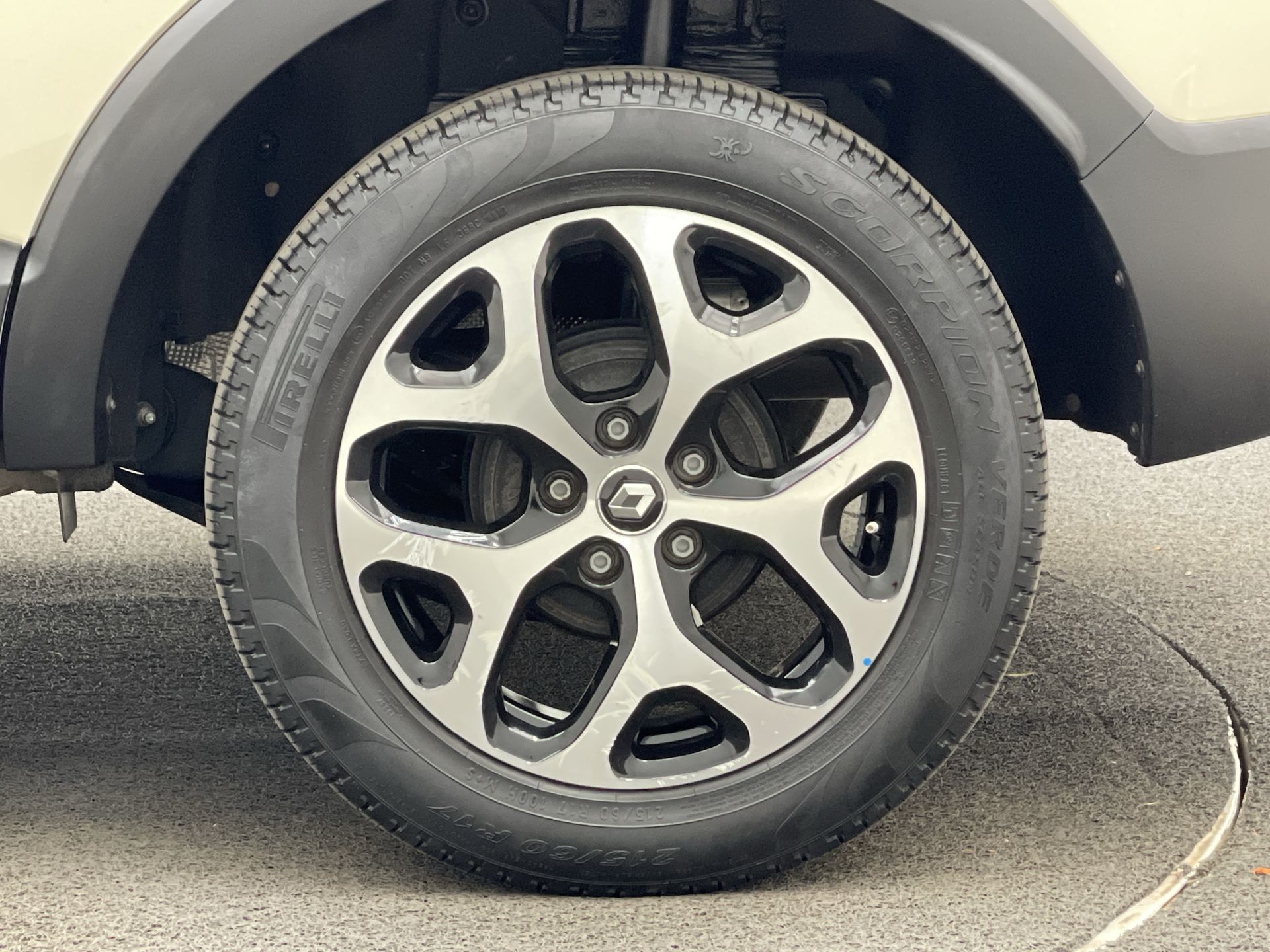CAPTUR Intense 1.6 16V Flex 5p Aut.