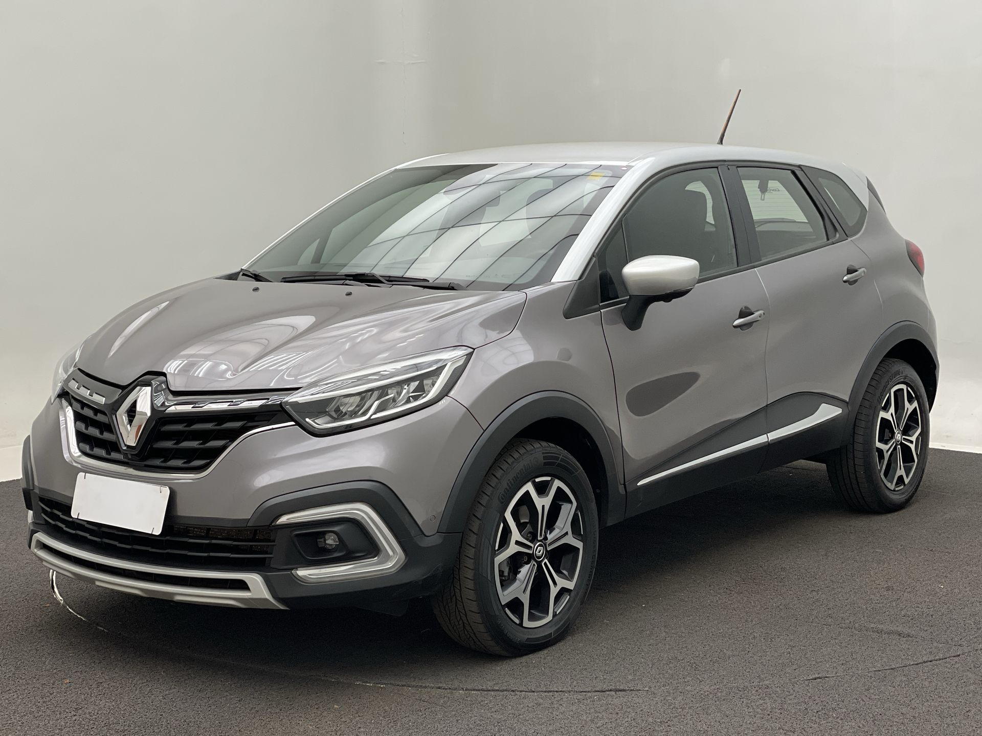 CAPTUR Iconic 1.3 TB 16V Flex 5p Aut.