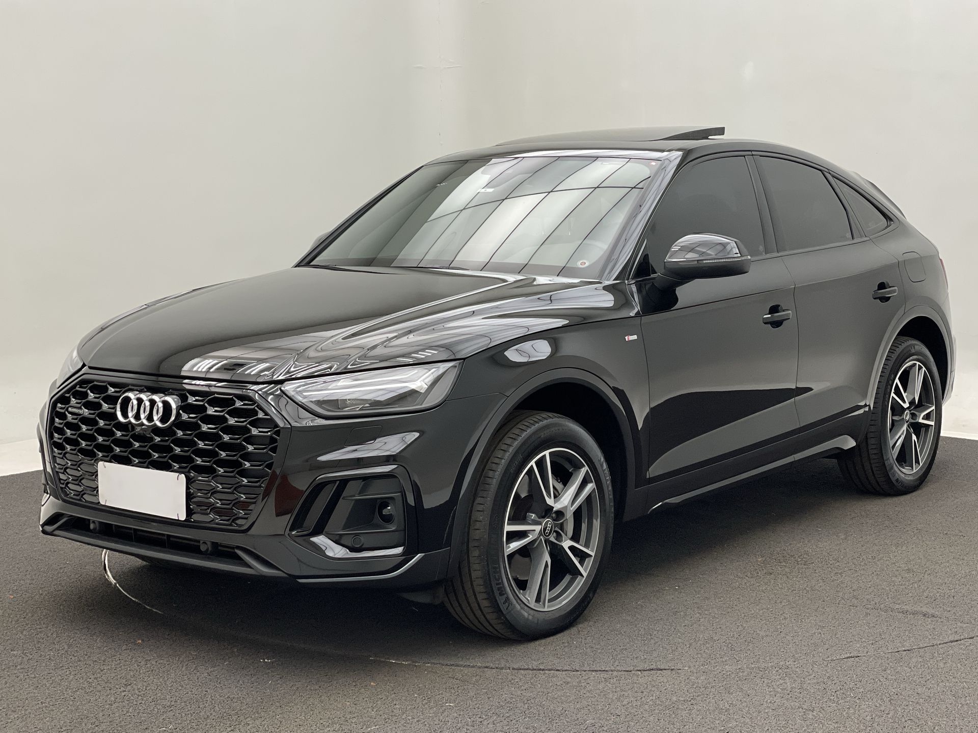 Q5 SB P Black. 2.0 TFSIe S.Tr. Qt (Hib.)