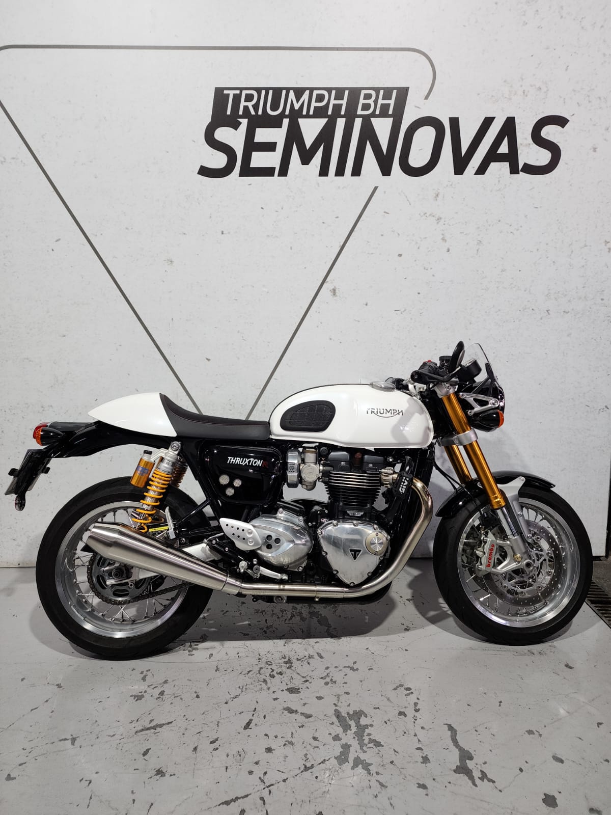 THRUXTON R 1200cc