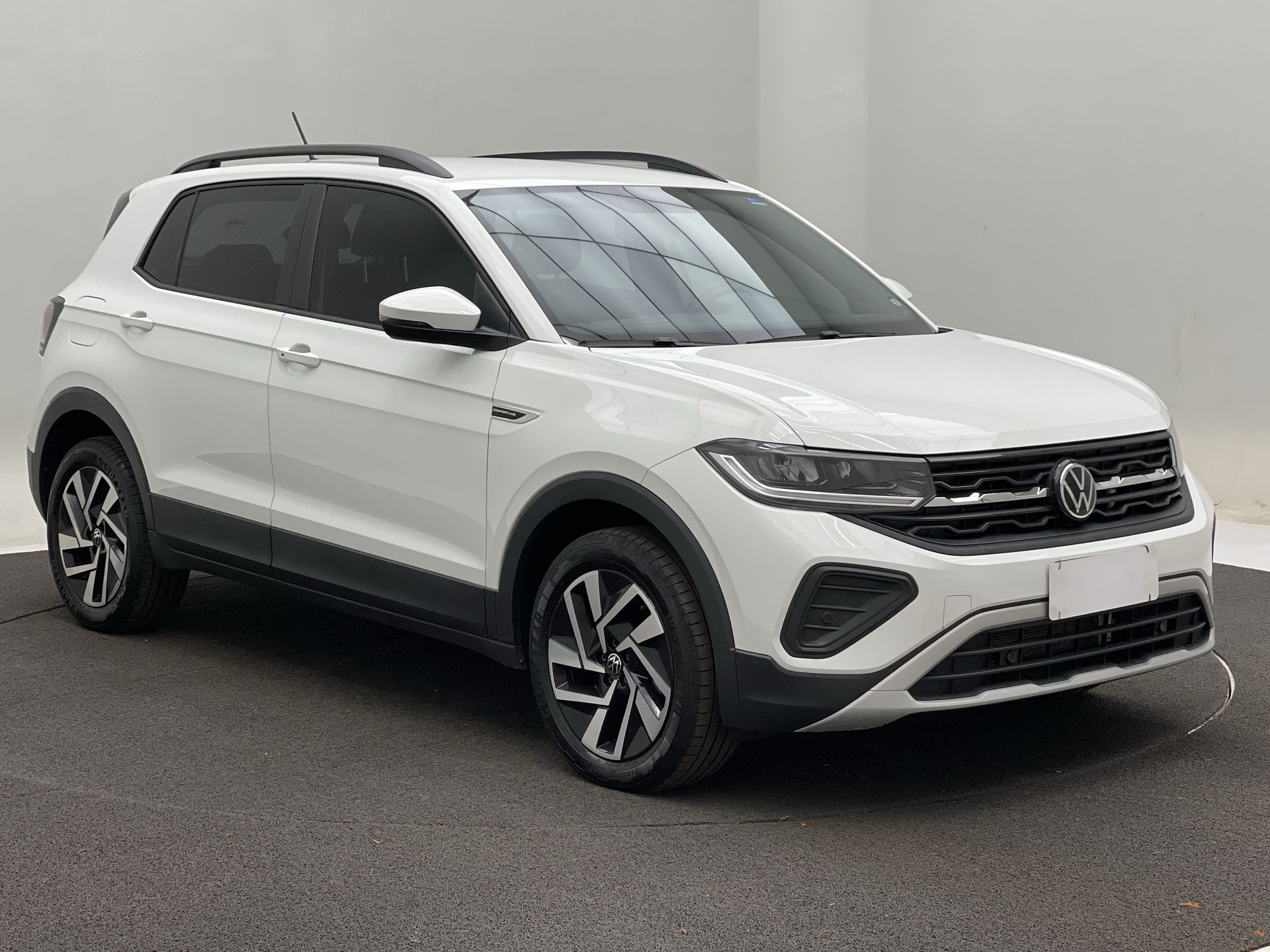 VW - Volkswagen-T-Cross-T-Cross Comfor. 200 TSI 1.0 Flex 5p Aut.