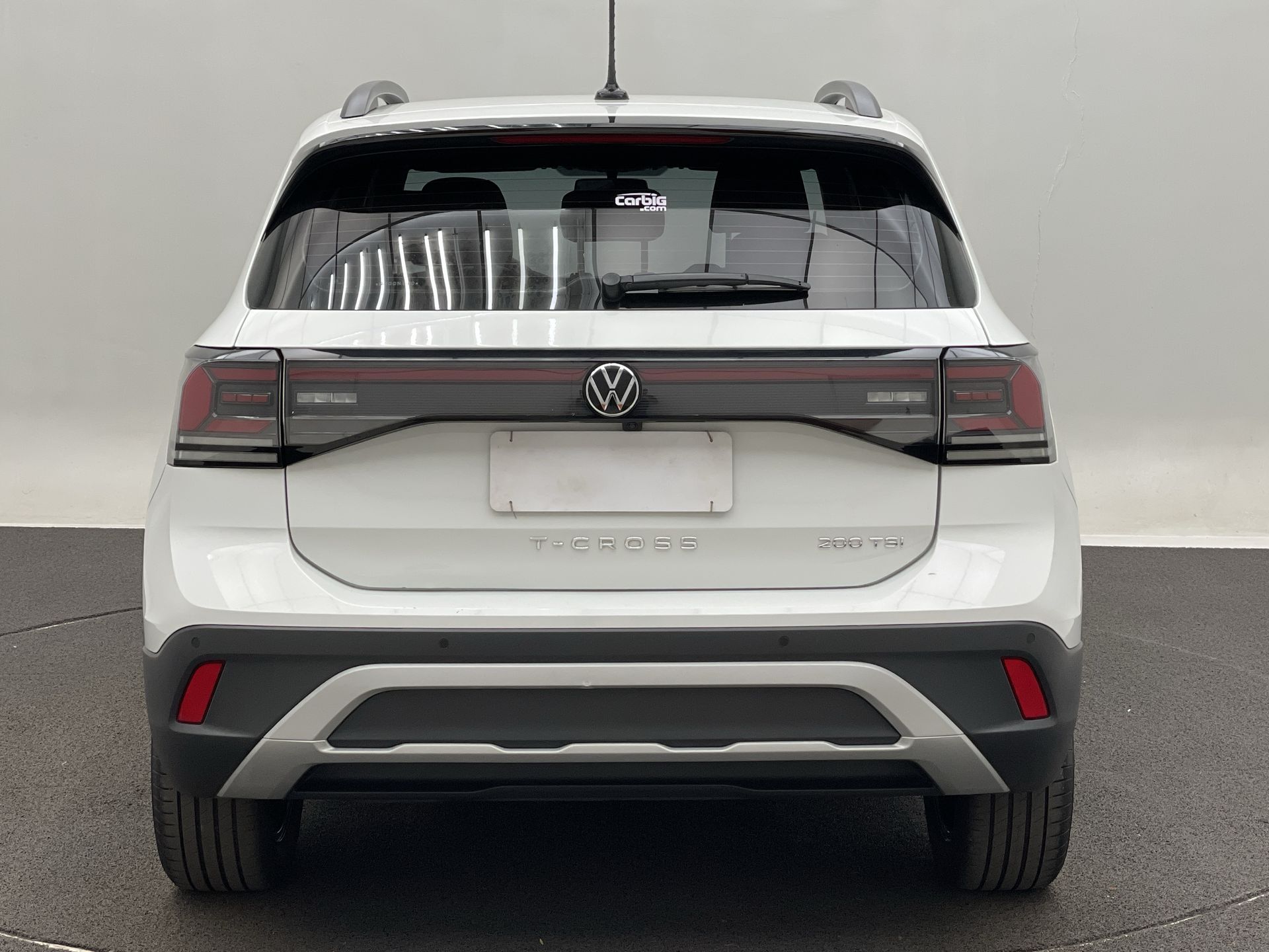 VW - Volkswagen-T-Cross-T-Cross Comfor. 200 TSI 1.0 Flex 5p Aut.