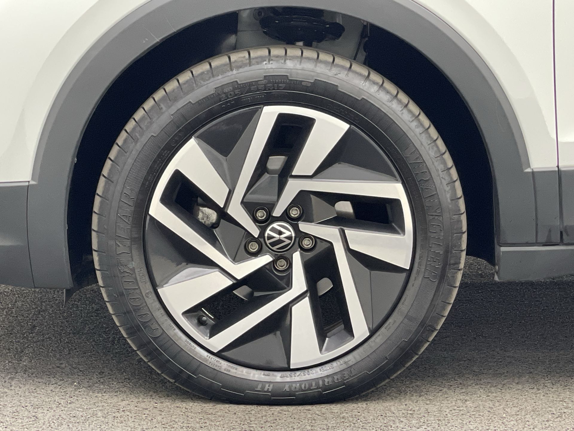 VW - Volkswagen-T-Cross-T-Cross Comfor. 200 TSI 1.0 Flex 5p Aut.