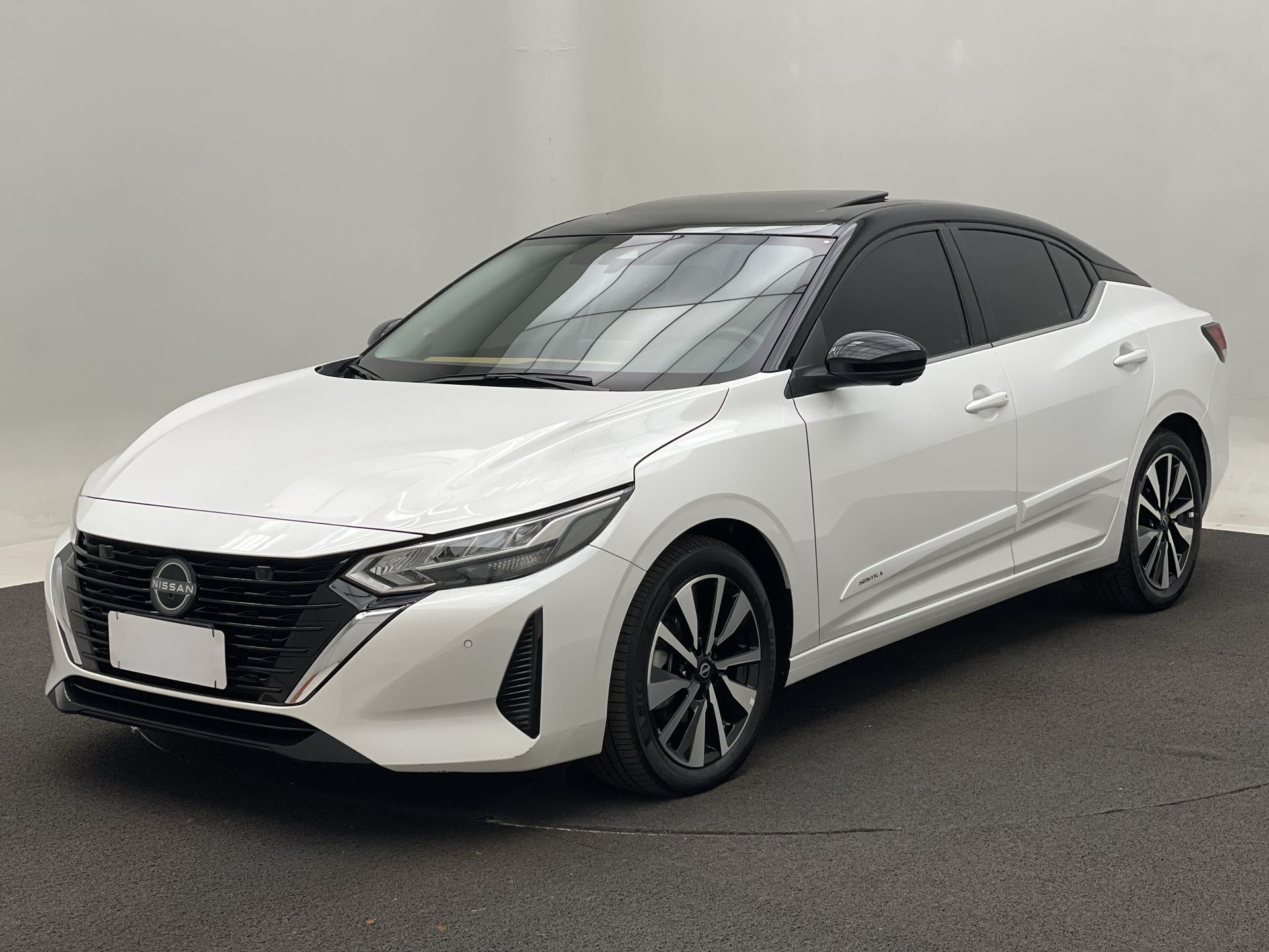 sentra exclu. int. premium 2.0 16v aut.