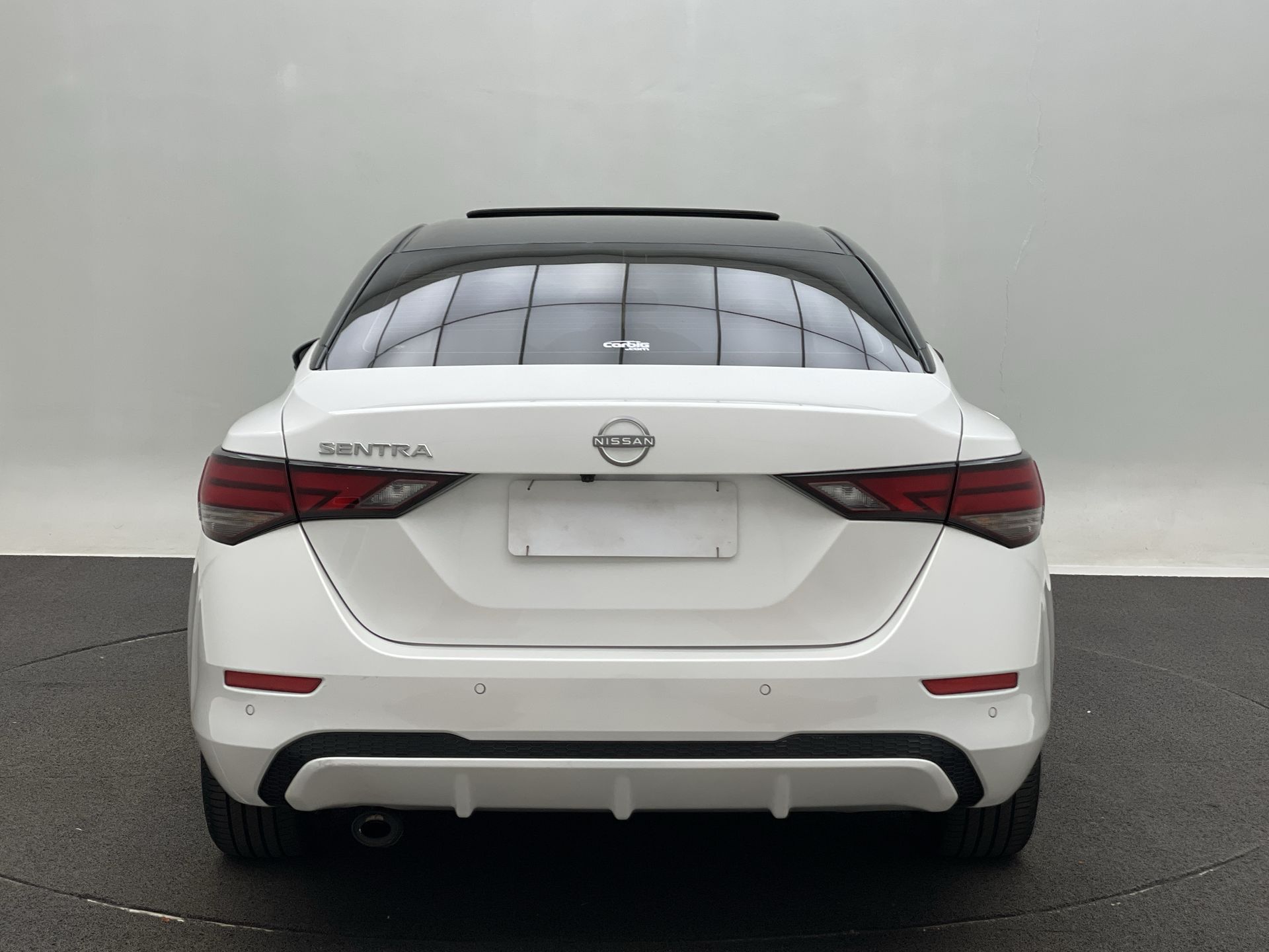 Sentra Exclu. Int. Premium 2.0 16V Aut.