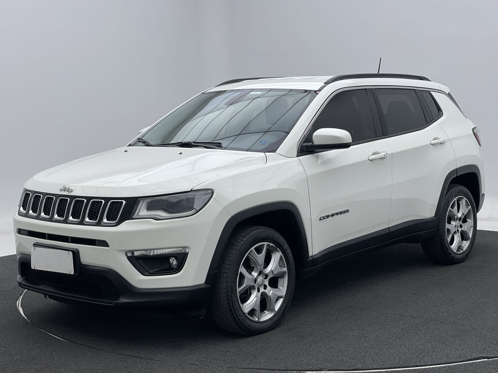 Jeep-COMPASS-COMPASS LONGITUDE 2.0 4x2 Flex 16V Aut.