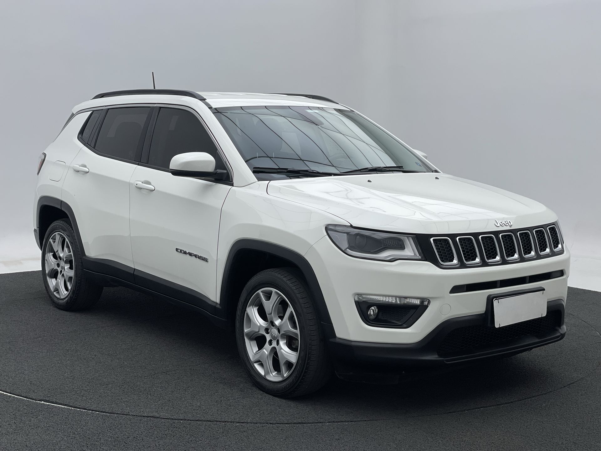 Jeep-COMPASS-COMPASS LONGITUDE 2.0 4x2 Flex 16V Aut.