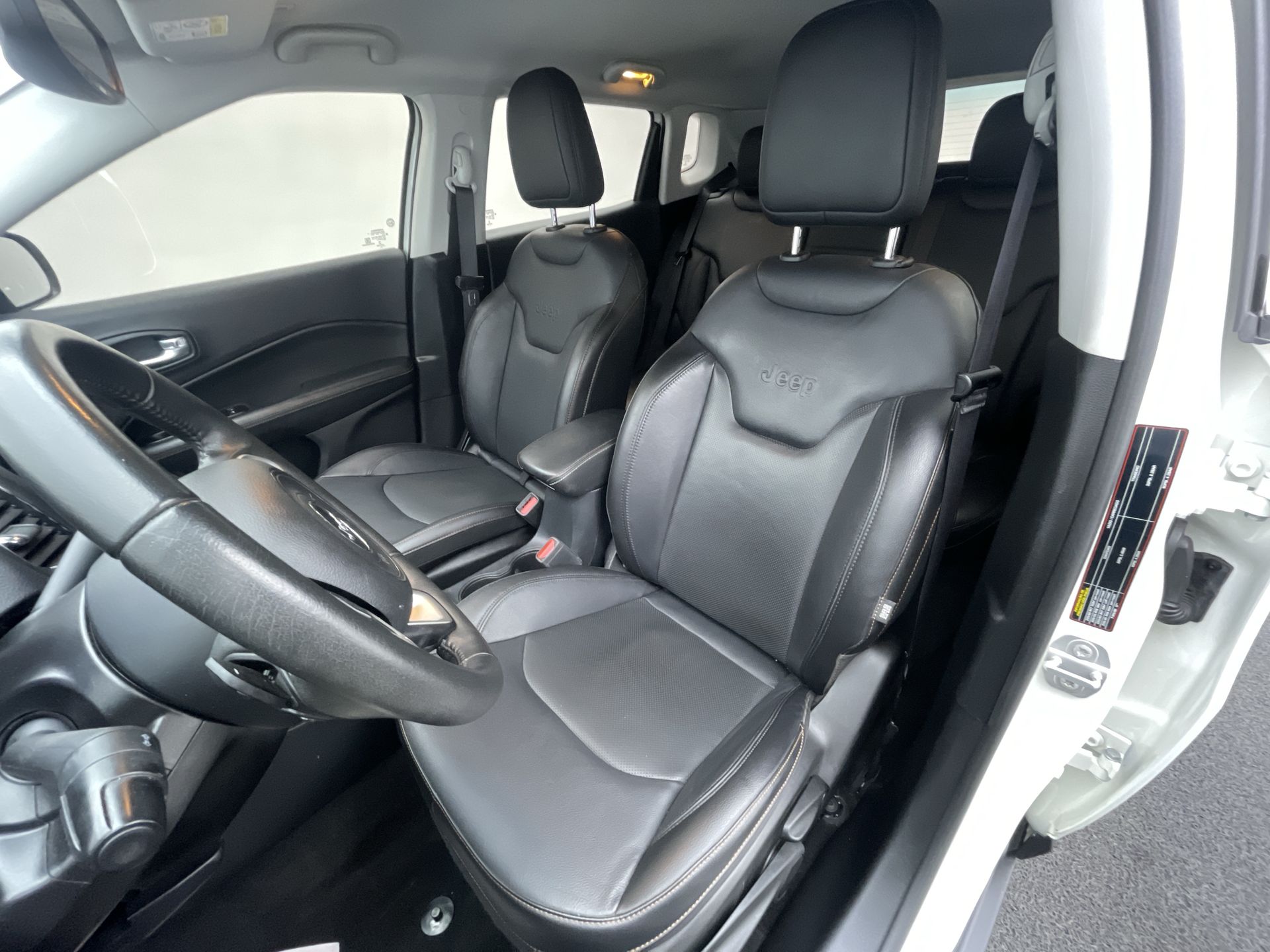 Jeep-COMPASS-COMPASS LONGITUDE 2.0 4x2 Flex 16V Aut.