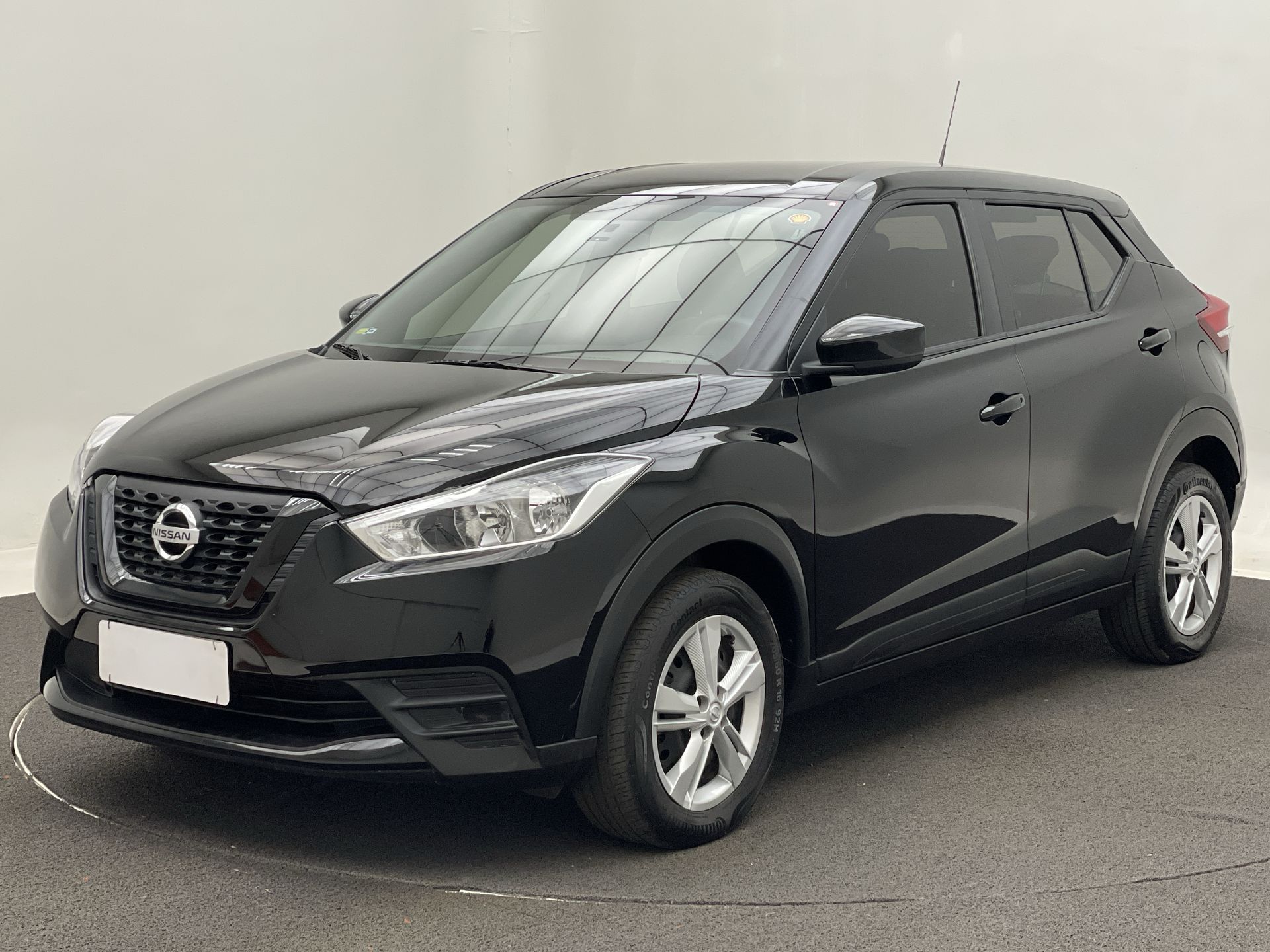 KICKS Active 1.6 16V Flex Aut.