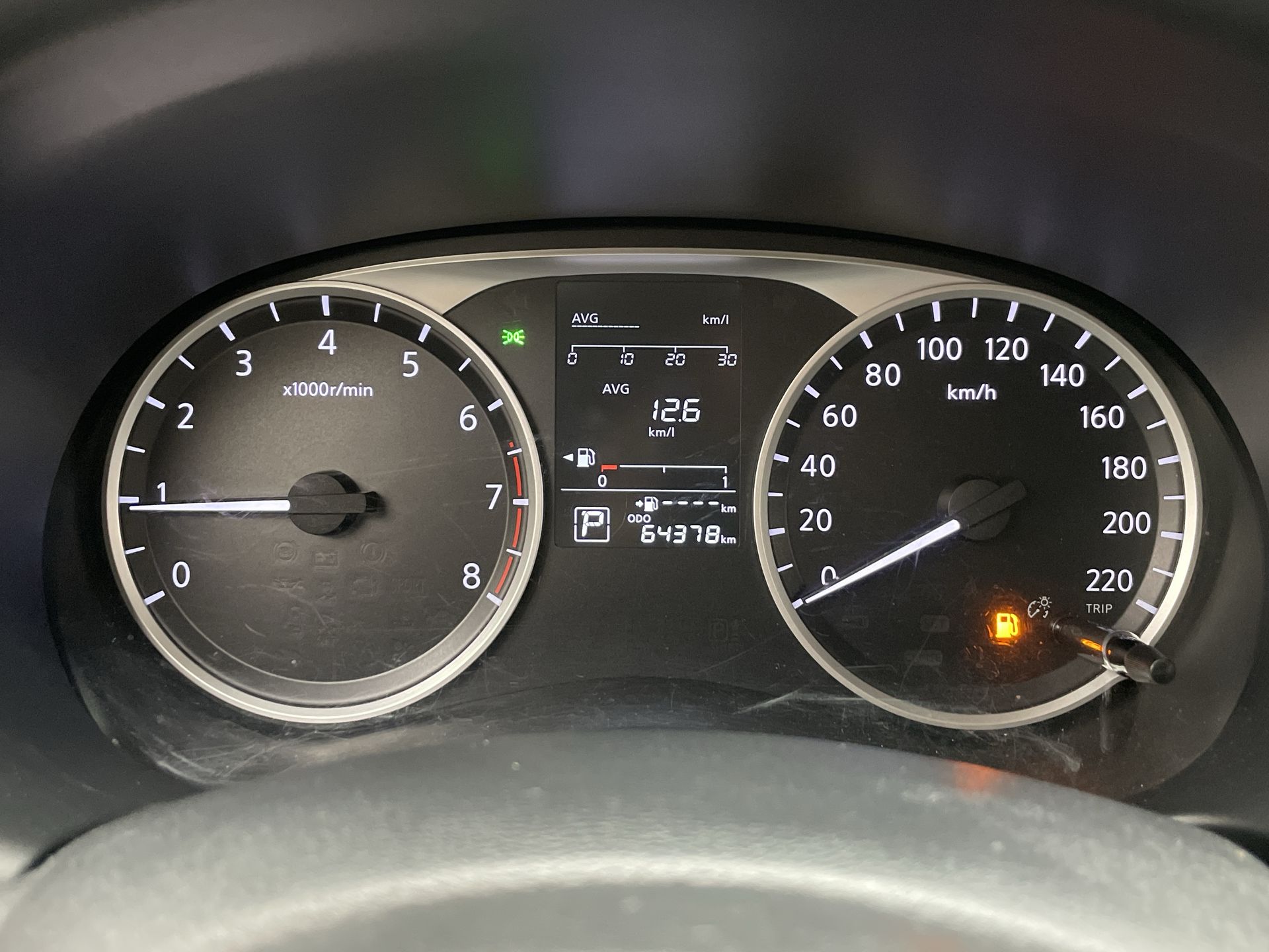 KICKS Active 1.6 16V Flex Aut.